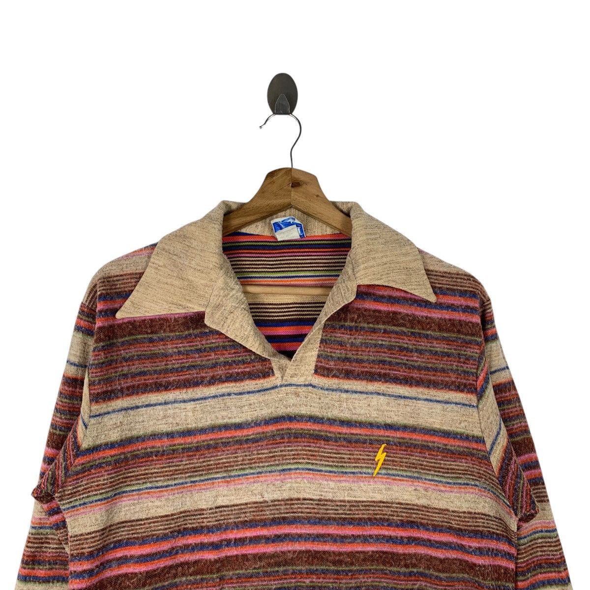 Lightning Bolt × Vintage Vintage LIGHTNING BOLT Usa Sportswear Retro Design Shirts Size L / US 10 / IT 46 - 3 Thumbnail