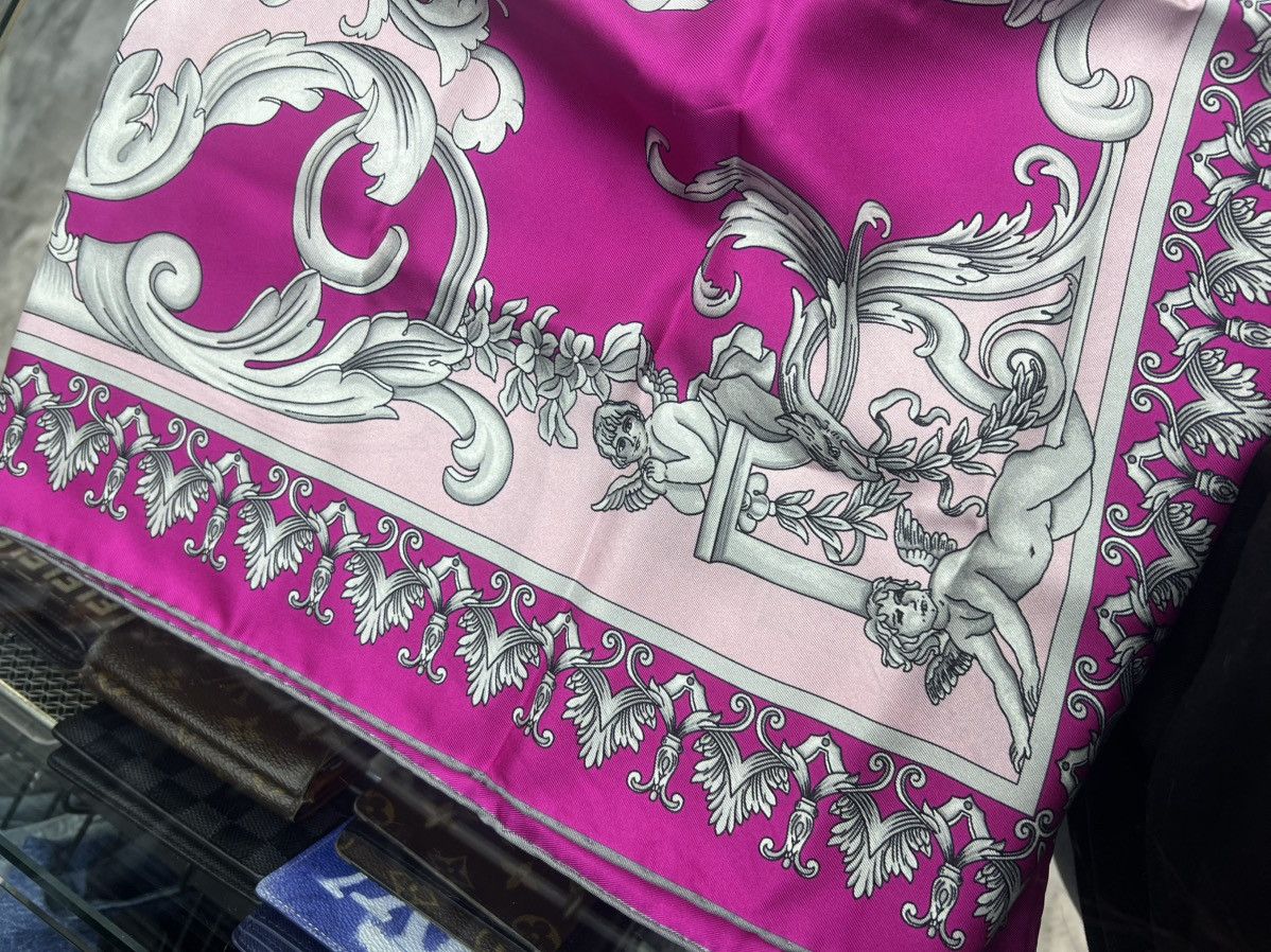 Versace Versace Baroque Print Silk Scarf Size ONE SIZE - 5 Thumbnail