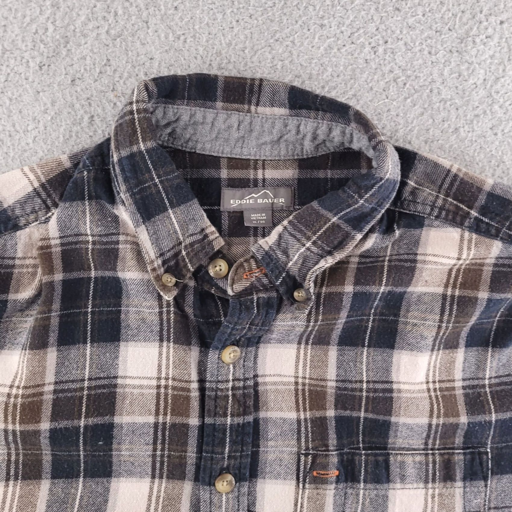 Eddie Bauer Eddie Bauer Shirt Mens XL Brown Plaid Flannel Long Sleeve Button-Up Size US XL / EU 56 / 4 - 4 Thumbnail