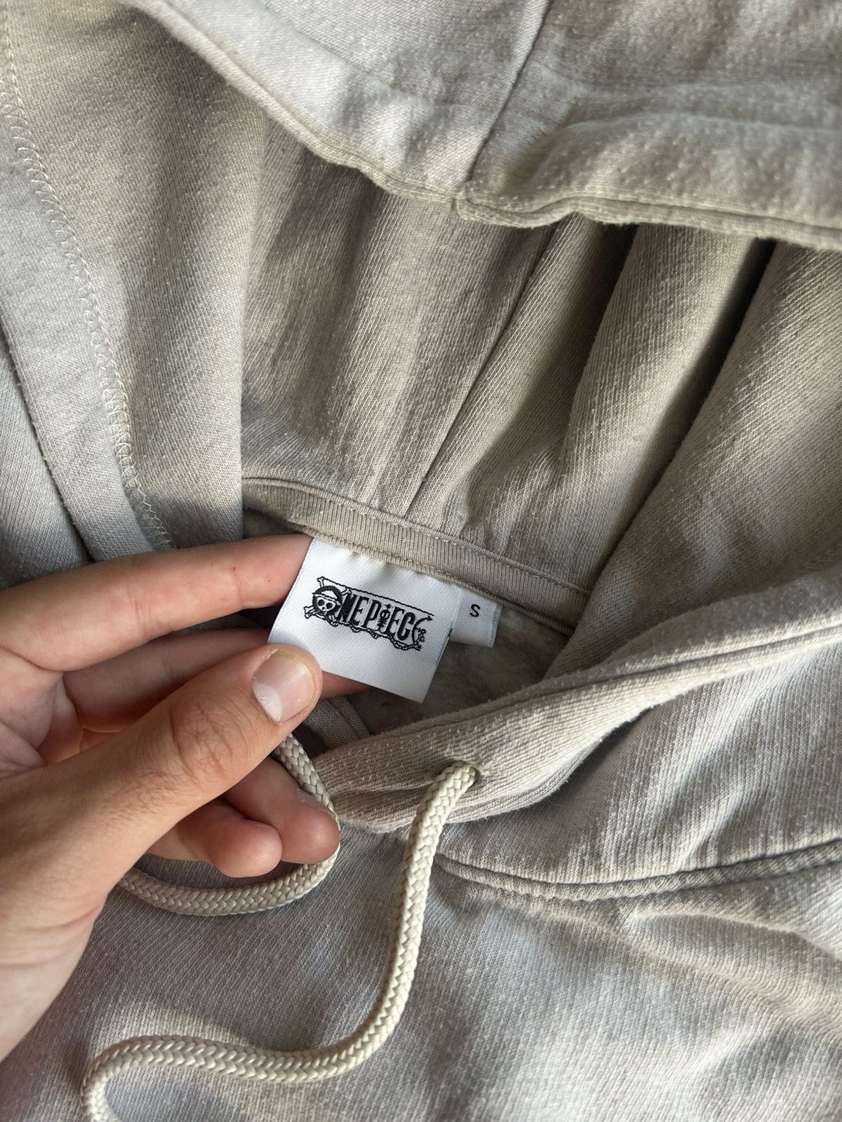 One Piece Vintage One Piece Baggy Hoodie Unisex Streetwear Style SZ S Size US S / EU 44-46 / 1 - 9 Thumbnail