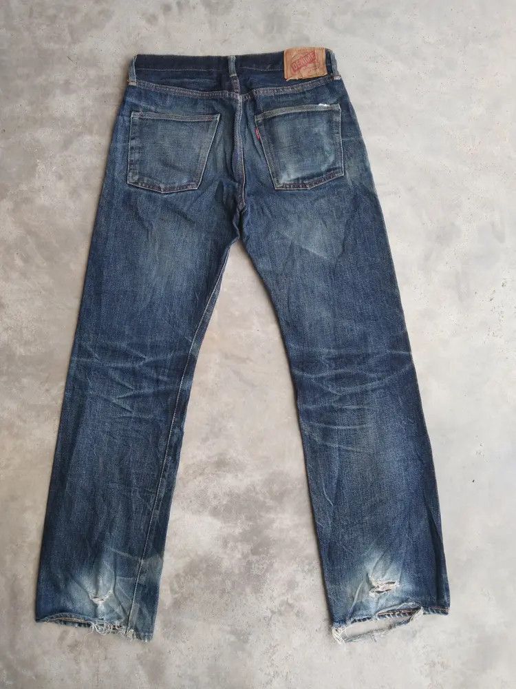 Japanese Brand Vintage Redline Denime Selvedge Thrashed Distressed Jeans Size US 29 - 2 Thumbnail