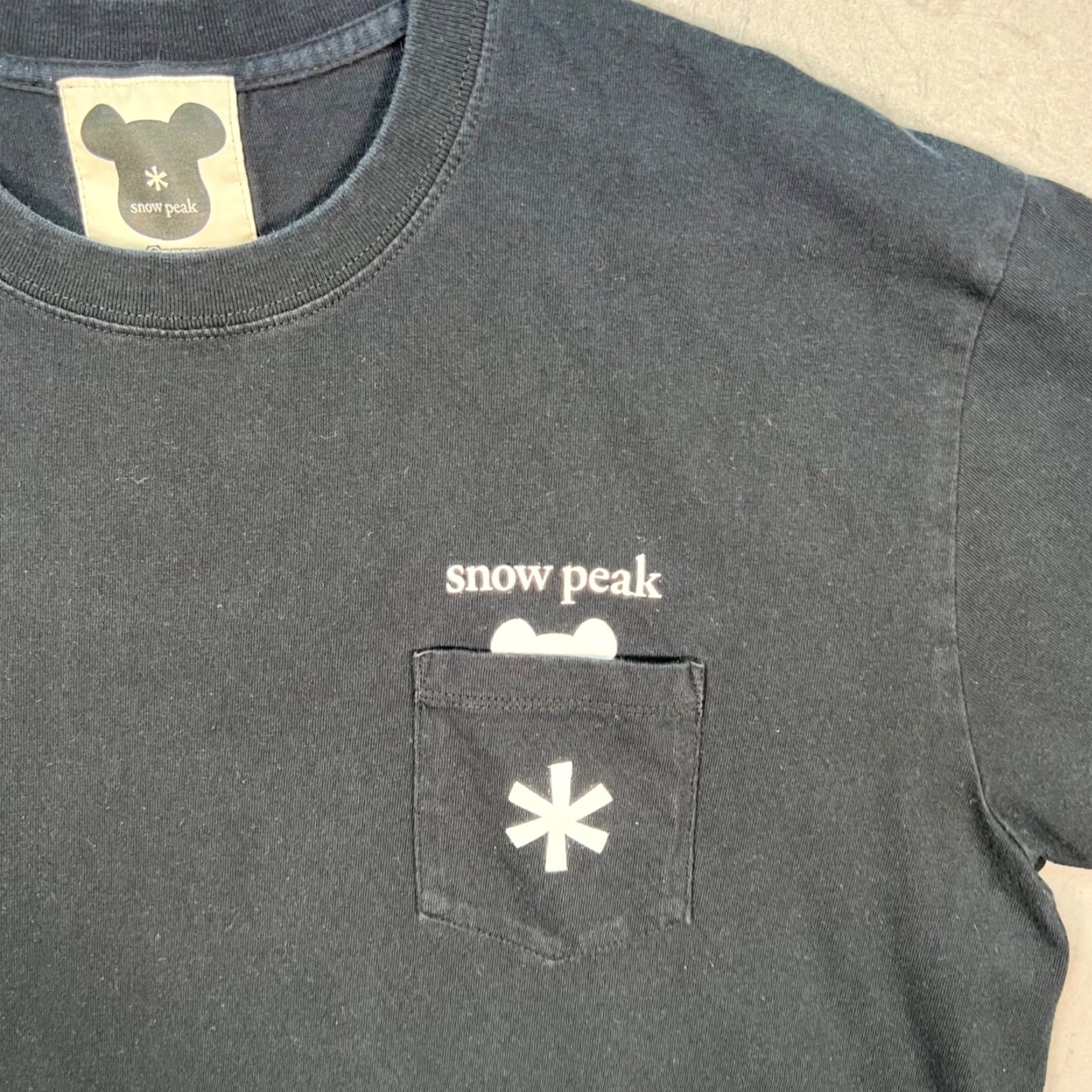 Snow Peak Snow Peak x Be@rbrick Collaboration Mens Size L Black Pocket T-Shirt Size US L / EU 52-54 / 3 - 4 Thumbnail