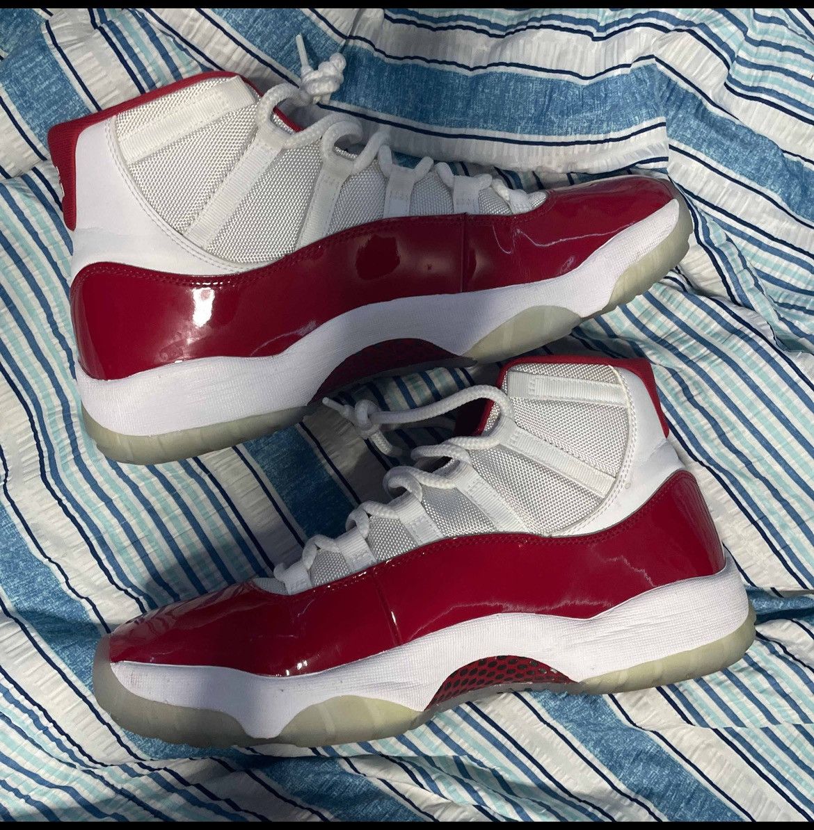 Jordan Brand Jordan 11 cherry Size US 12 / EU 45 - 1 Thumbnail