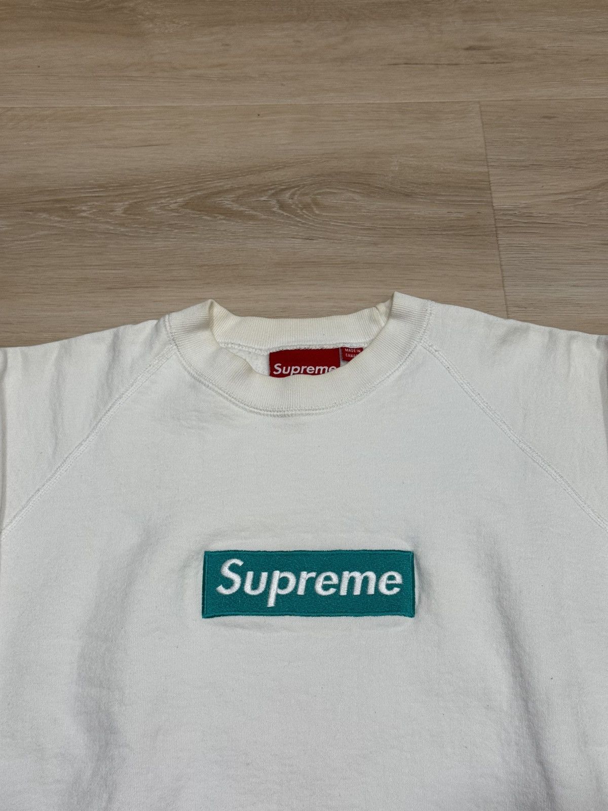 Supreme Supreme 2006 Teal on White Box Logo Crewneck Sweatshirt Size US L / EU 52-54 / 3 - 1 Thumbnail