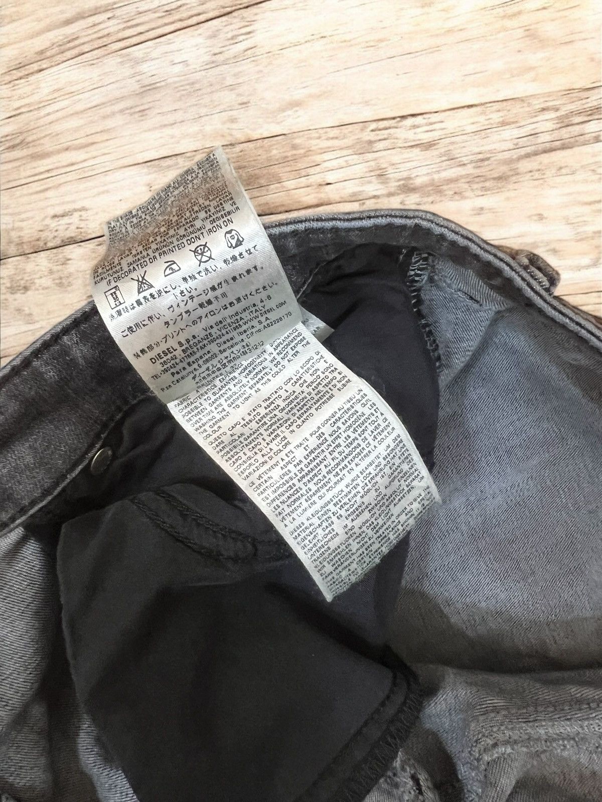 Diesel Diesel Skinzee Super Slim fit jeans size W30 L32 Size 30" / US 8 / IT 44 - 8 Thumbnail