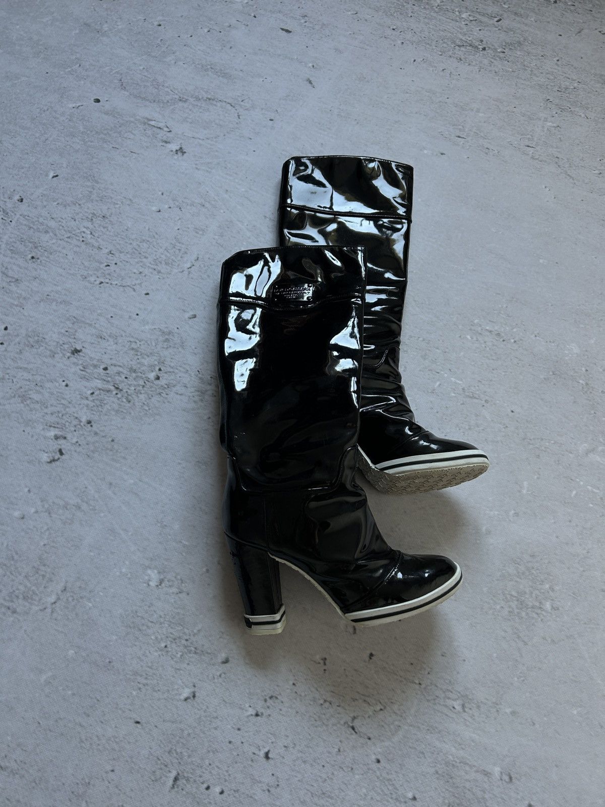 Dolce & Gabbana 💥RARE Vintage Dolce & Gabbana Patent Leather Boots Black💥 Size US 8 / IT 38 - 3 Thumbnail