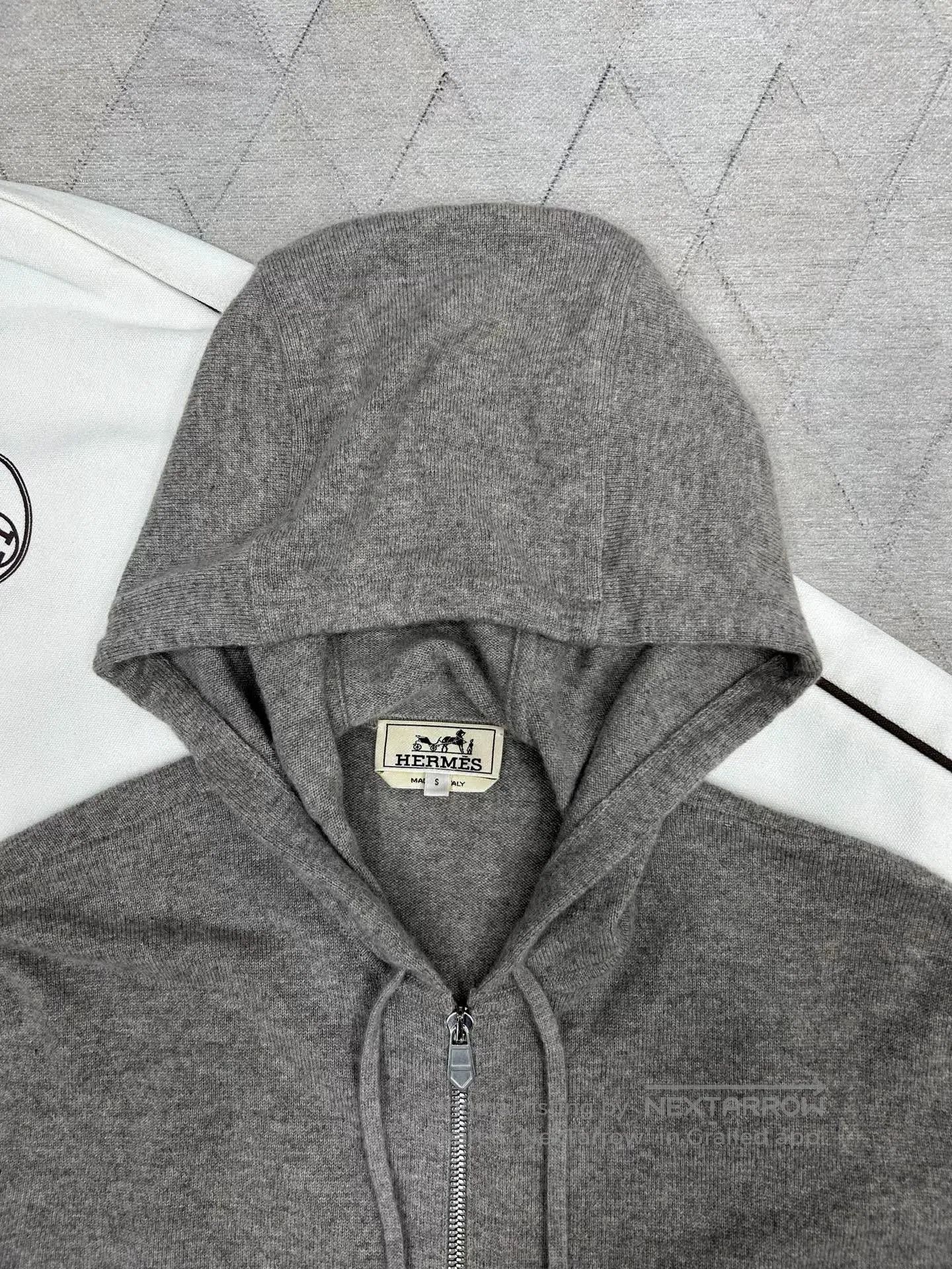 Hermes Hermes Hooded Cashmere Knit Jacket. Size US S / EU 44-46 / 1 - 2 Thumbnail