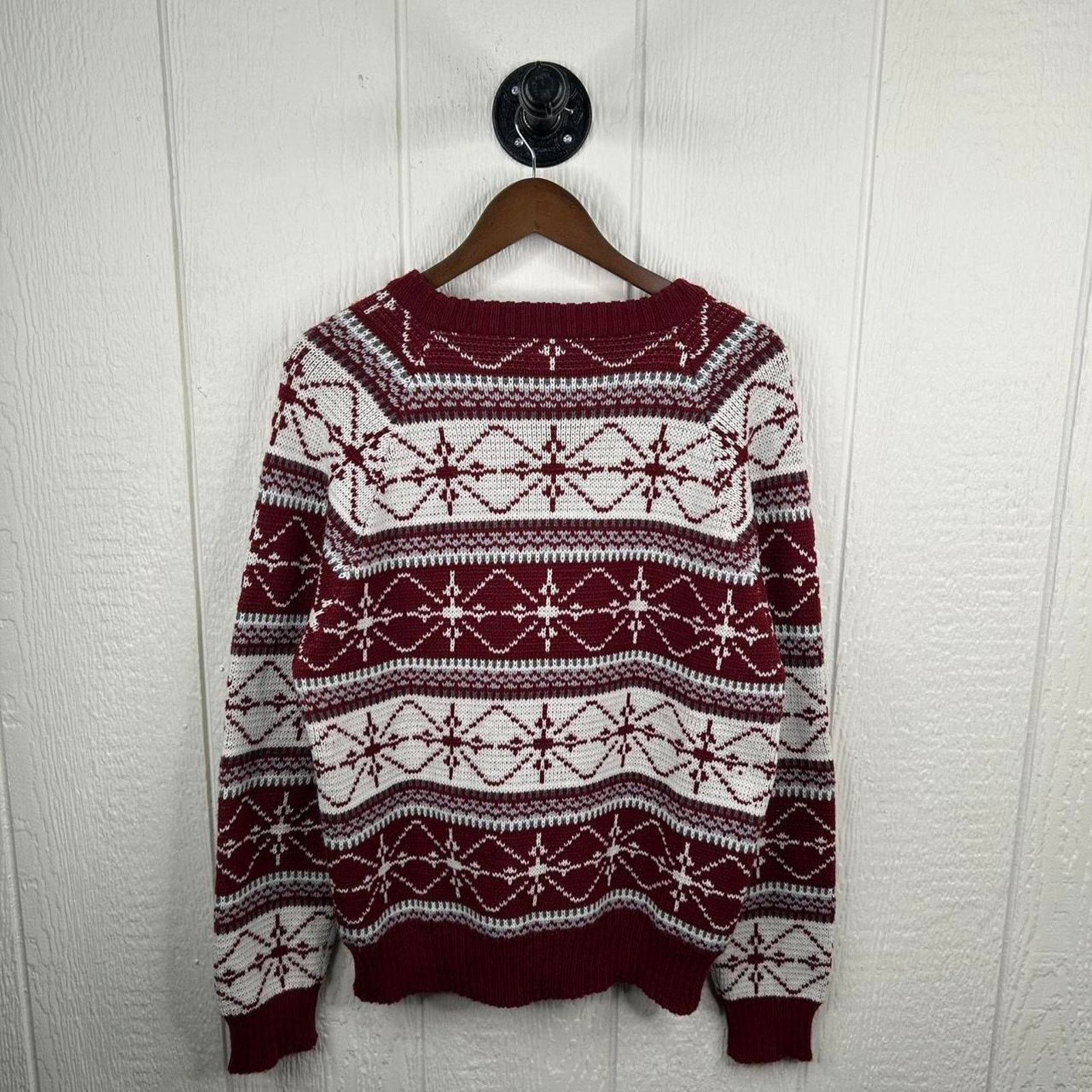 Other Vintage 90’s Red & White Snowflake Style Sweater Size Large Size US L / EU 52-54 / 3 - 3 Thumbnail
