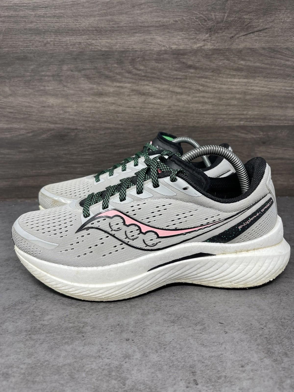 Saucony Saucony Endorphin Speed 3 Sneakers Womens Size 9 Grey Green Size US 9 / IT 39 - 1 Thumbnail