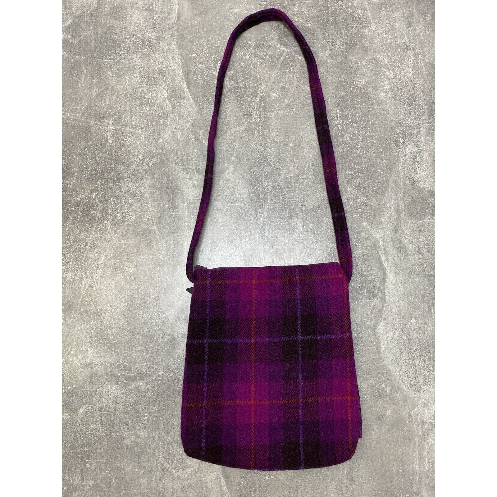 Harris Tweed × Vintage Harris Tweed Avant Garde Wool Vintage Pink Shoulders Bag Size ONE SIZE - 10 Thumbnail