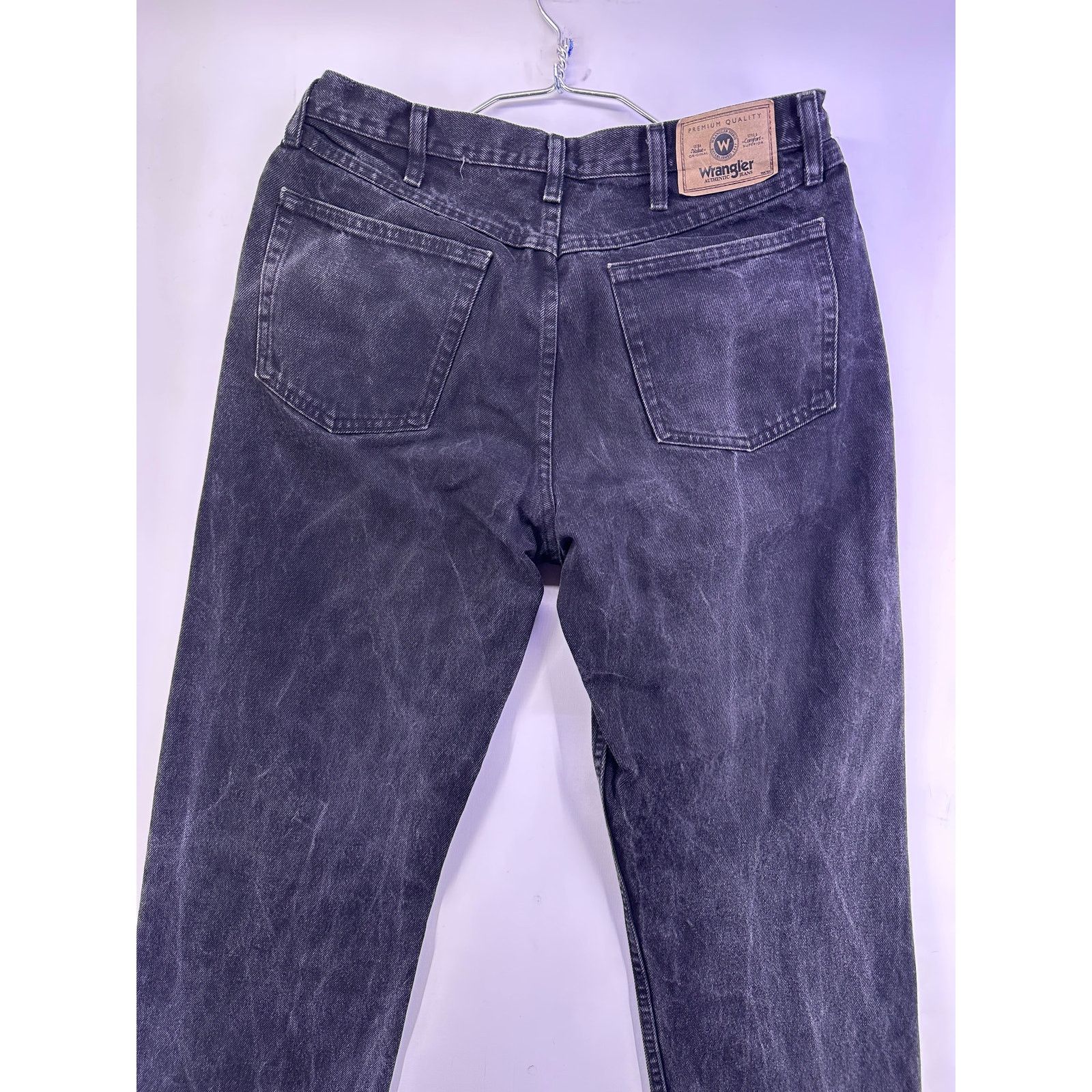 Wrangler Vintage Wrangler Black Smoked Relaxed Jeans Size 34/32 Size US 34 / EU 50 - 12 Thumbnail