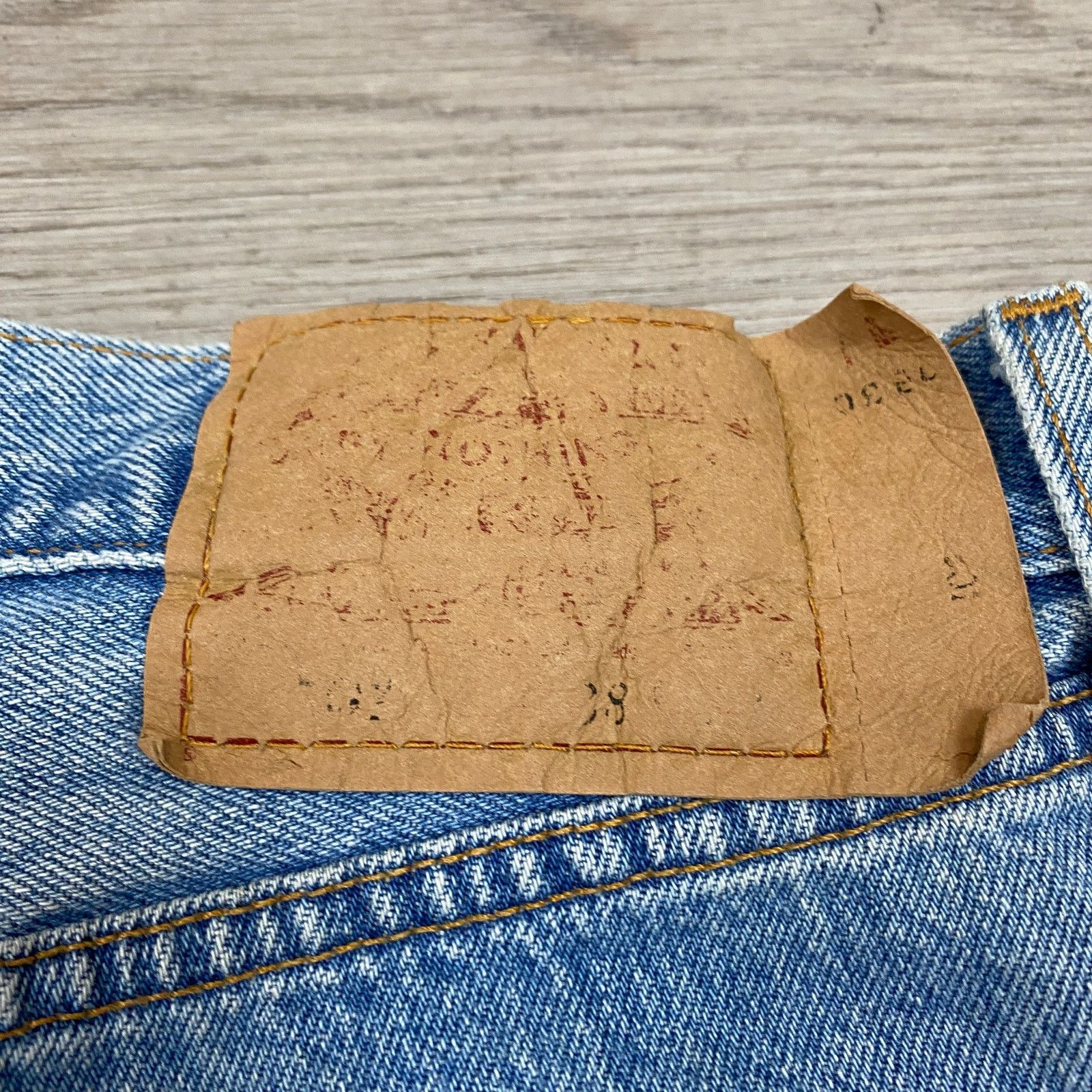 Levi's × Vintage Vintage Levi's 501 Straight Leg Jeans Made in USA Mens 36x27 Size US 36 / EU 52 - 4 Thumbnail