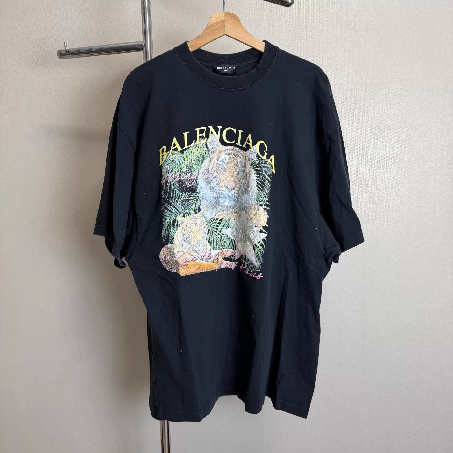 Balenciaga Balenciaga SS22 Tiger Jungle Cartoon Print Tee Men's Black Size US L / EU 52-54 / 3 - 1 Thumbnail