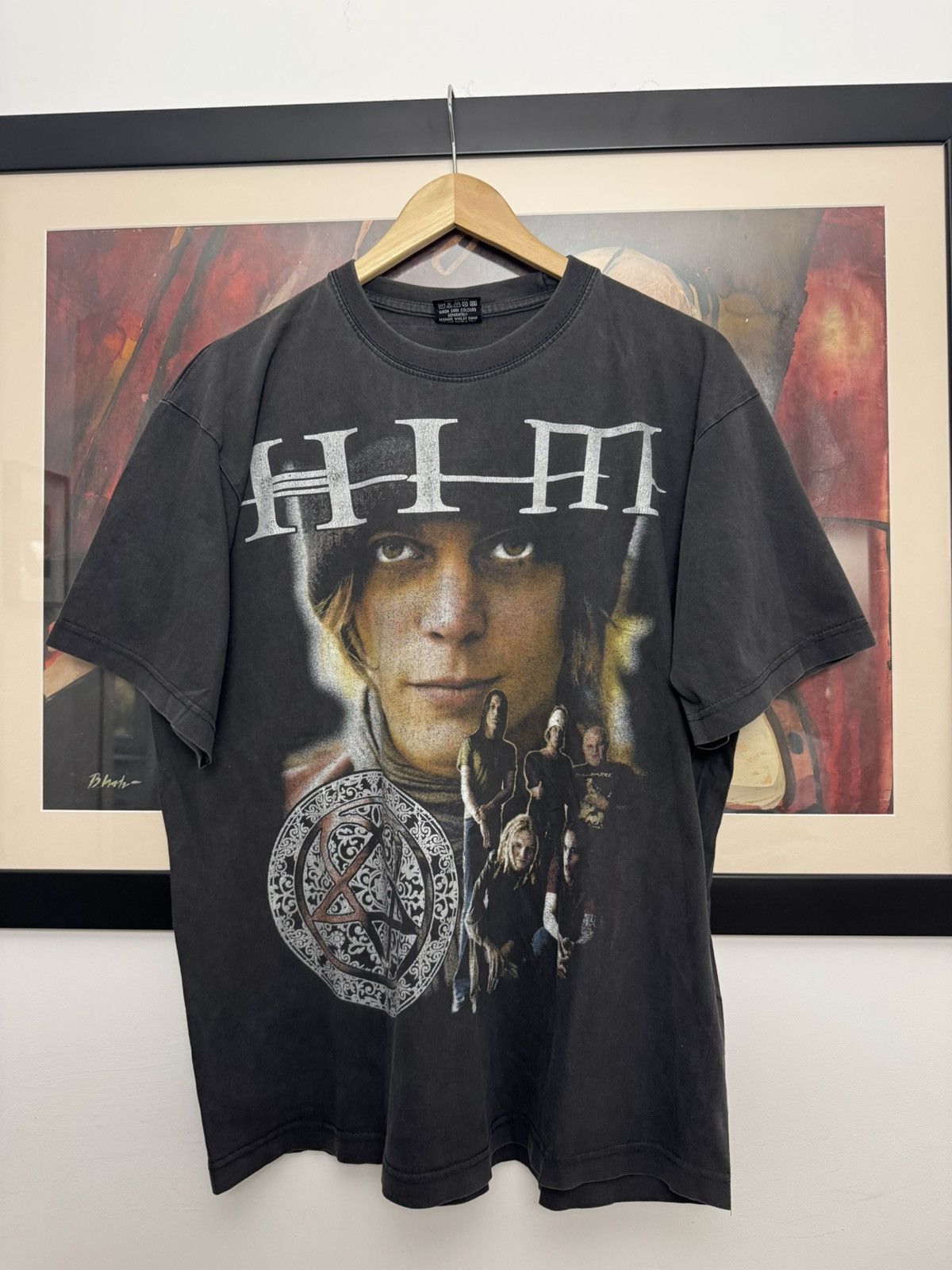 Band Tees Rare Vintage 90s HIM Rock Pop Band Tshirt Y2K Washed Hype Size US L / EU 52-54 / 3 - 1 Thumbnail
