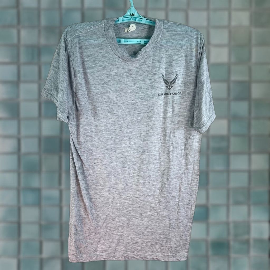 Vintage USAF T-Shirt Adult L Gray Short Sleeve SP1C1 Size US L / EU 52-54 / 3 - 1 Thumbnail