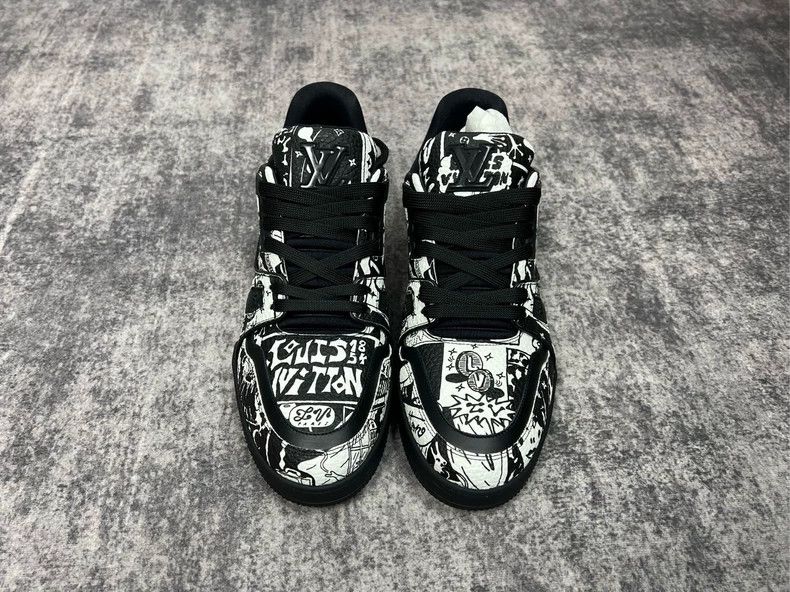 Louis Vuitton Louis Vuitton TRAINER Black and White Graffiti Cartoon Boa Size US 8 / EU 41 - 3 Thumbnail