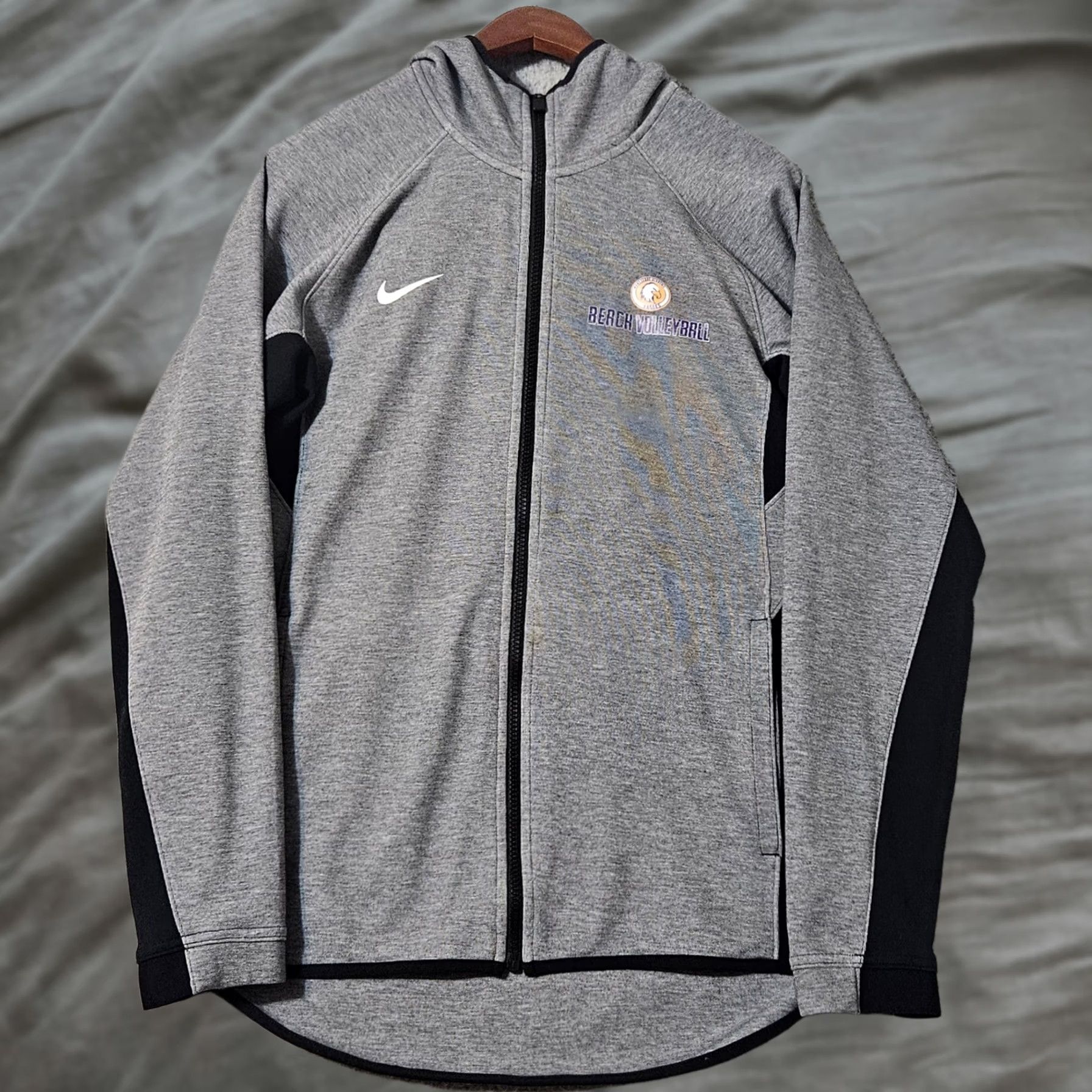 Nike Nike Dri-Fit Showtime Hoodie Mens Size Small Gray Full Zip Stretch Performance Size US S / EU 44-46 / 1 - 1 Thumbnail