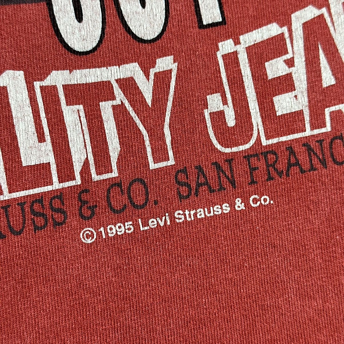 Levi's Levi’s Levis 1995 Vintage Made in USA Streetwear T-shirt Size US L / EU 52-54 / 3 - 4 Thumbnail