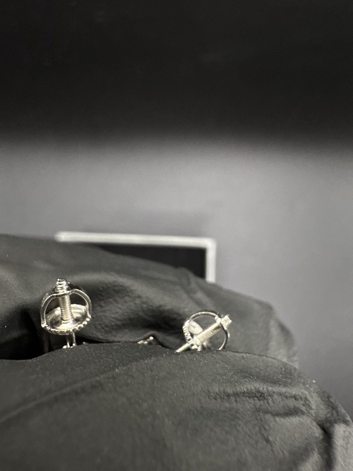 Other Iced out Stud earrings 925 sterling silver and Moissanite Size ONE SIZE - 5 Thumbnail