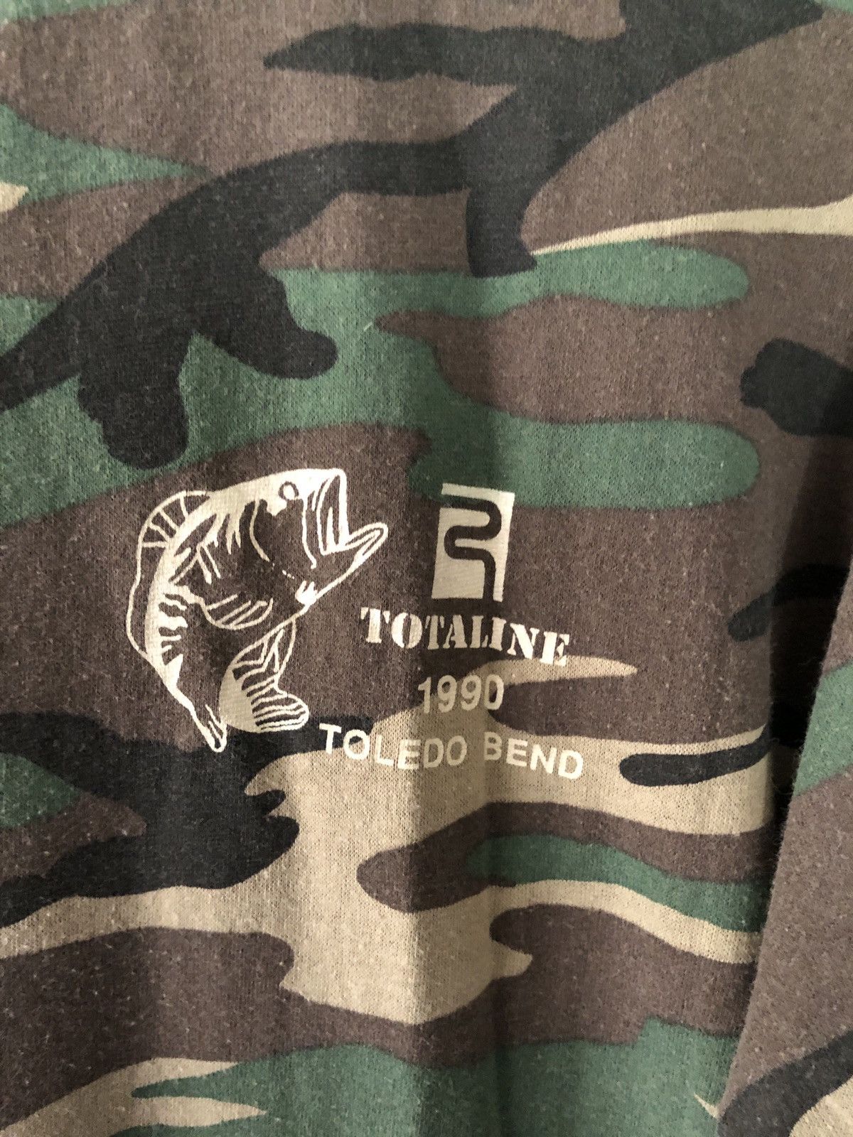 Vintage CRAZY 🔥🔥 Vintage 90s Camo Tee Size US M / EU 48-50 / 2 - 4 Thumbnail