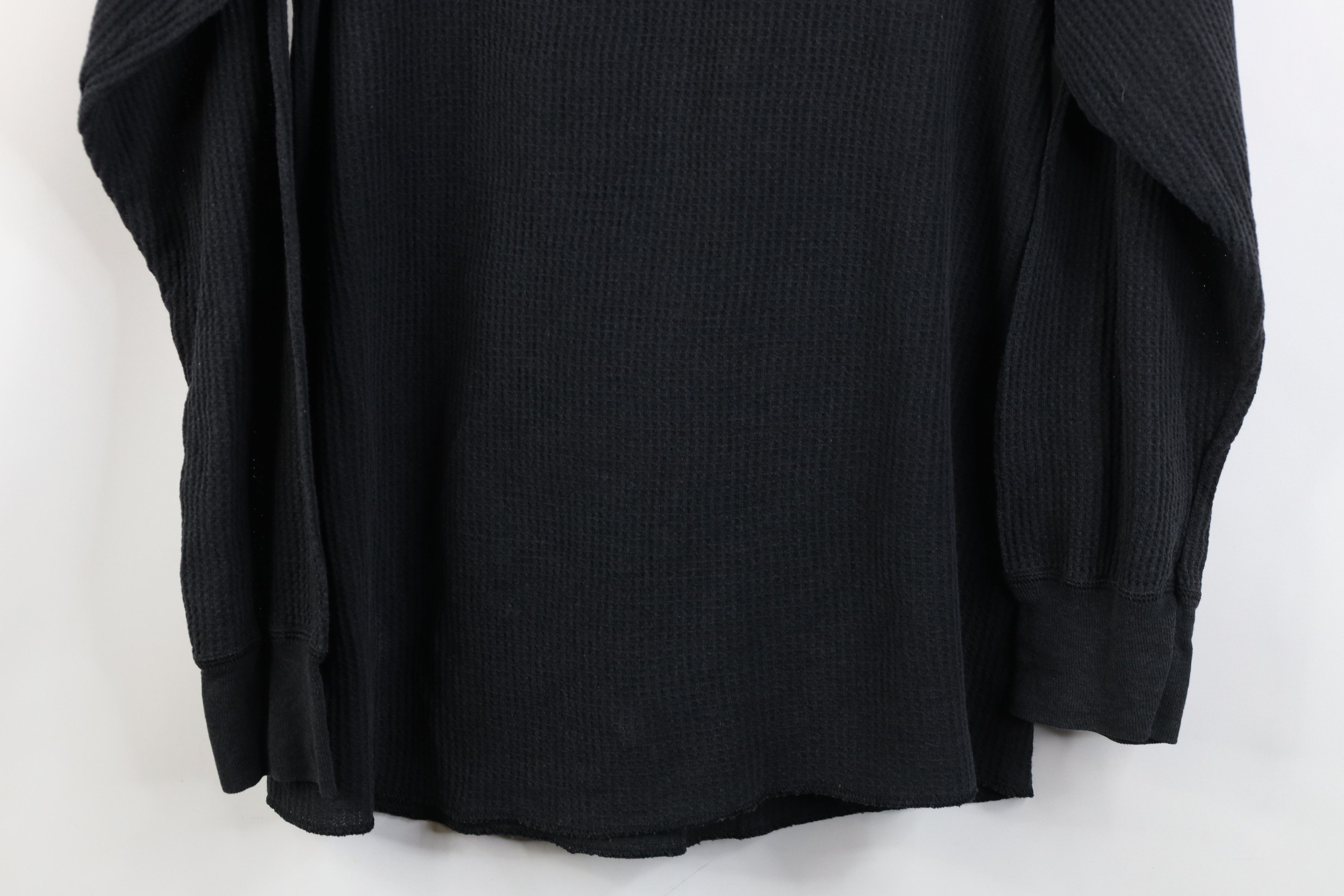 Vintage Vintage 90s Streetwear Thermal Waffle Knit T-Shirt Black Size US XL / EU 56 / 4 - 11 Thumbnail