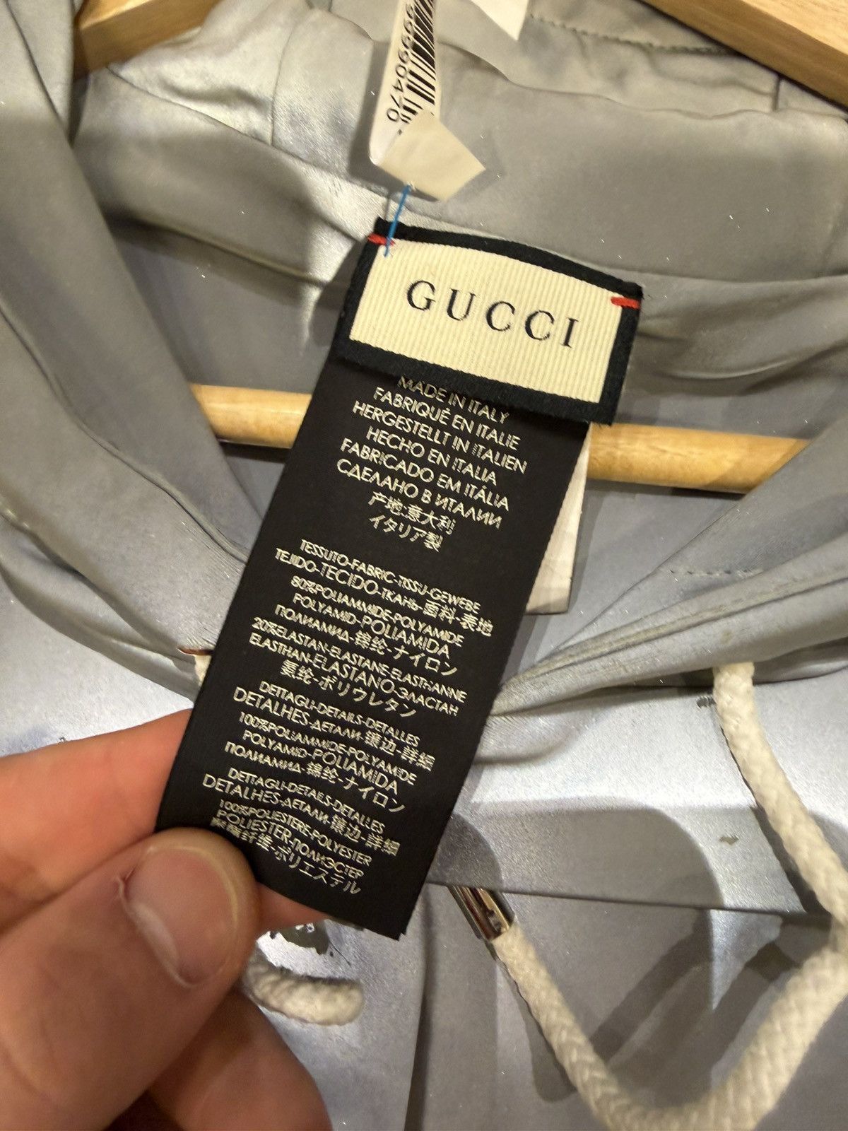 Gucci Gucci Web Stripe Reflective Hood - Silver Size US M / EU 48-50 / 2 - 6 Thumbnail