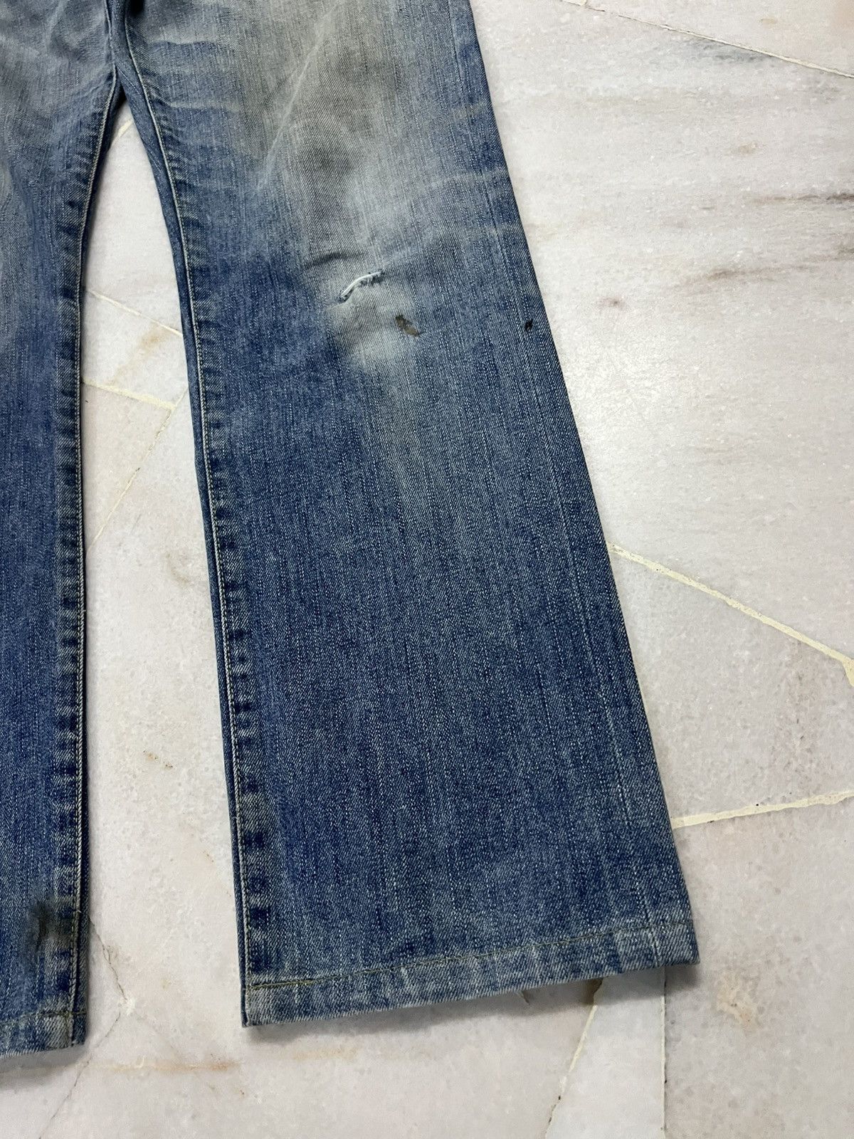 Japanese Brand × Uniqlo × Vintage Japanese Brand Uniqlo Vintage S002 Distressed Jean Size US 35 - 5 Thumbnail