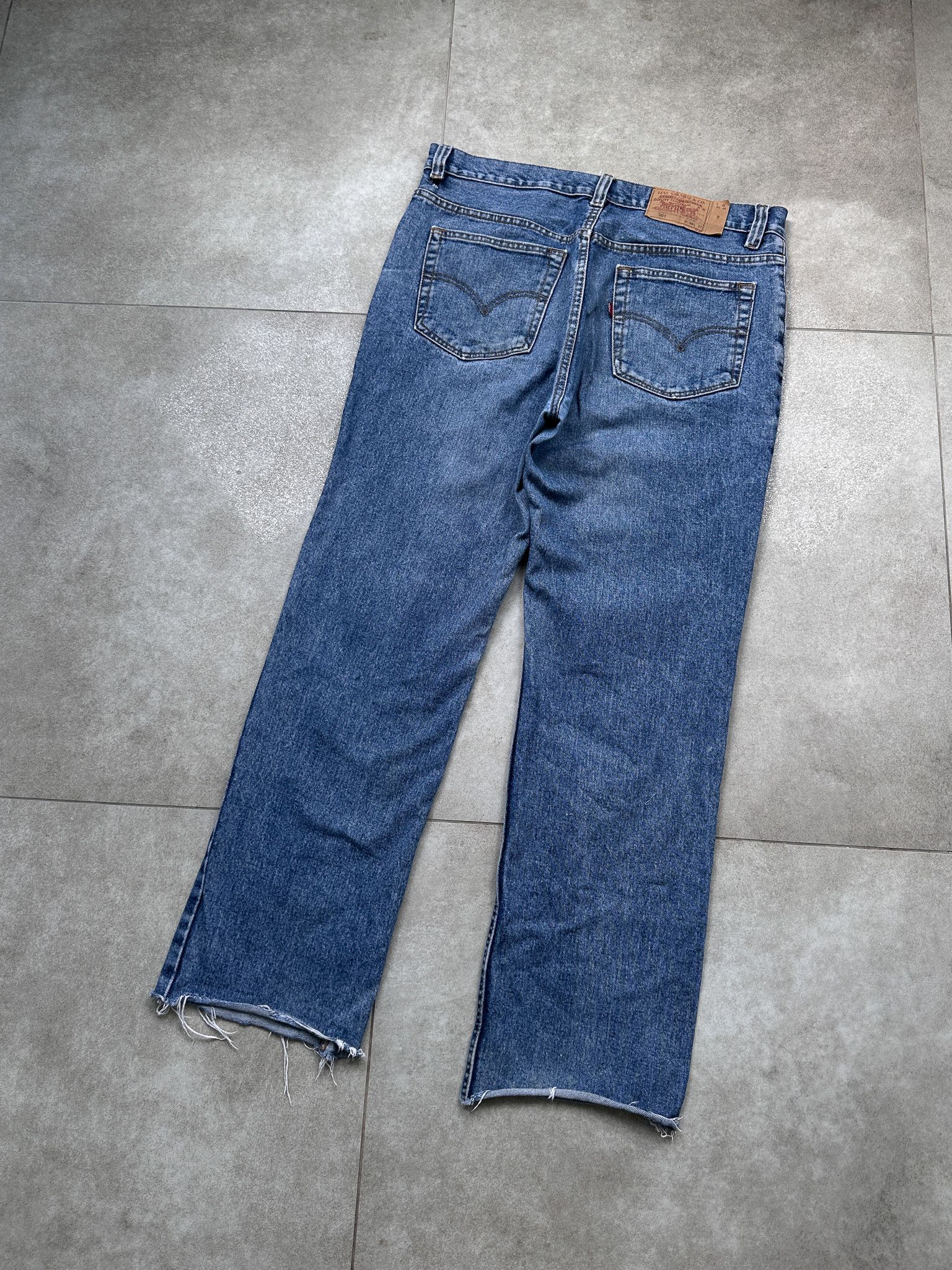Levi's Levi's 501 Blue Denim Jeans Size US 36 / EU 52 - 1 Thumbnail