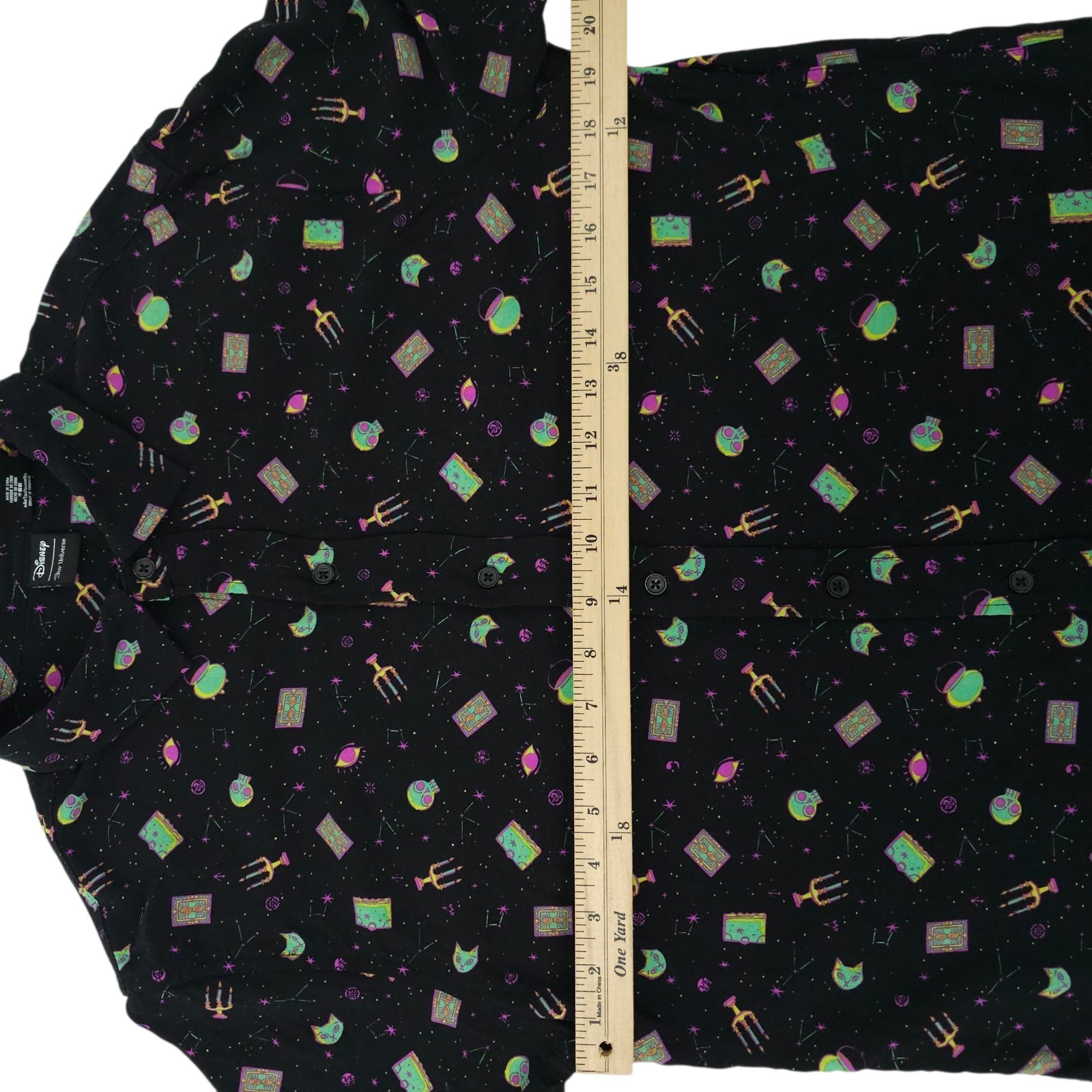 Disney Disney Hocus Pocus Button Front Woven Shirt Adult M Size US M / EU 48-50 / 2 - 3 Thumbnail