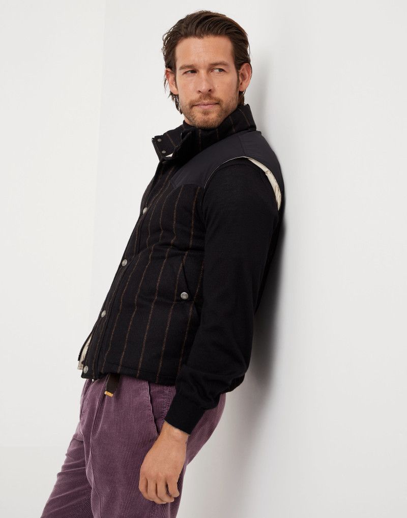 Brunello Cucinelli o1y0526 Vest in Black/Midnight Blue Size US S / EU 44-46 / 1 - 3 Thumbnail