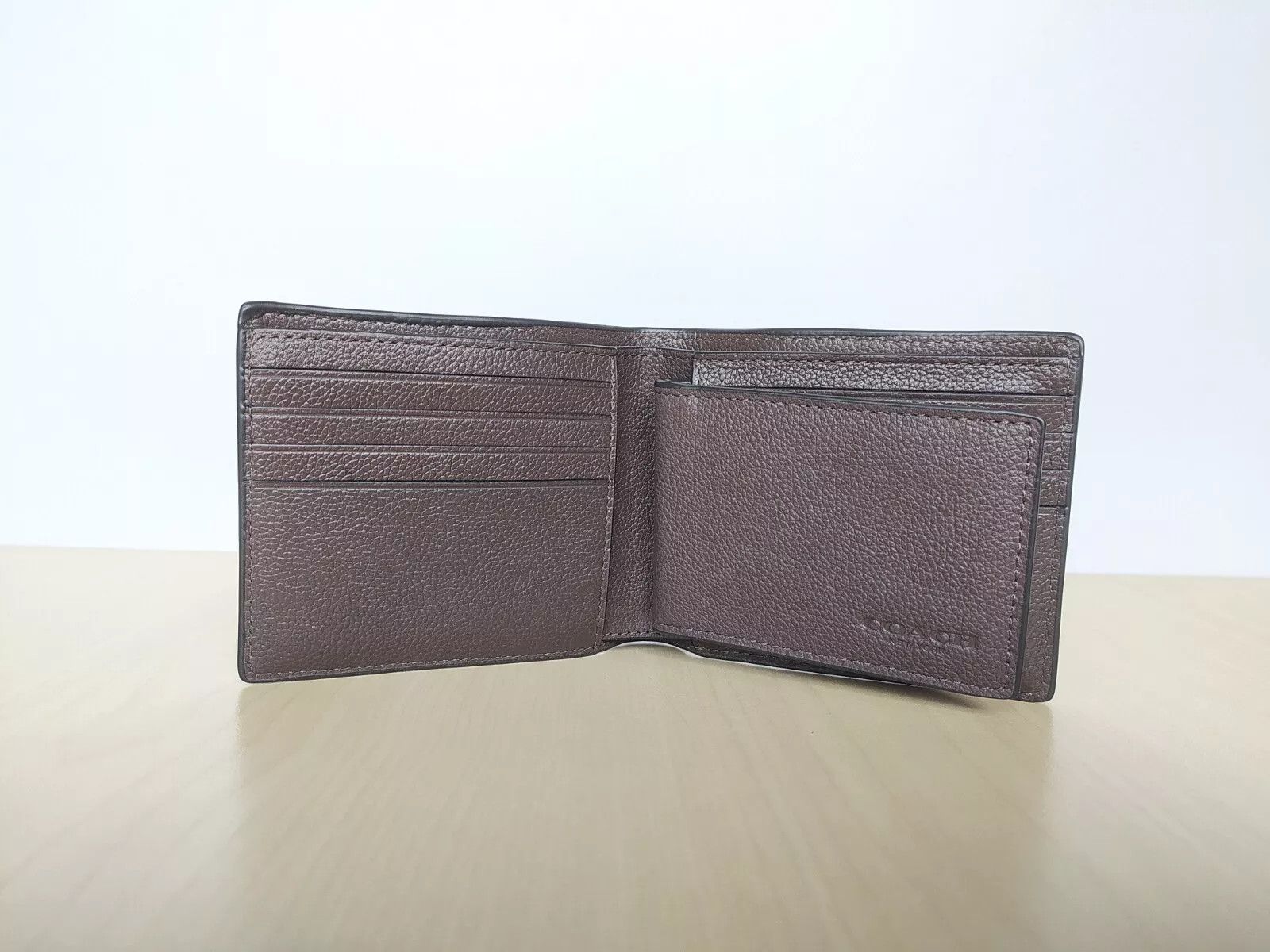Coach Coach 3 - IN - 1 Leather Wallet T 0550 Size ONE SIZE - 7 Thumbnail