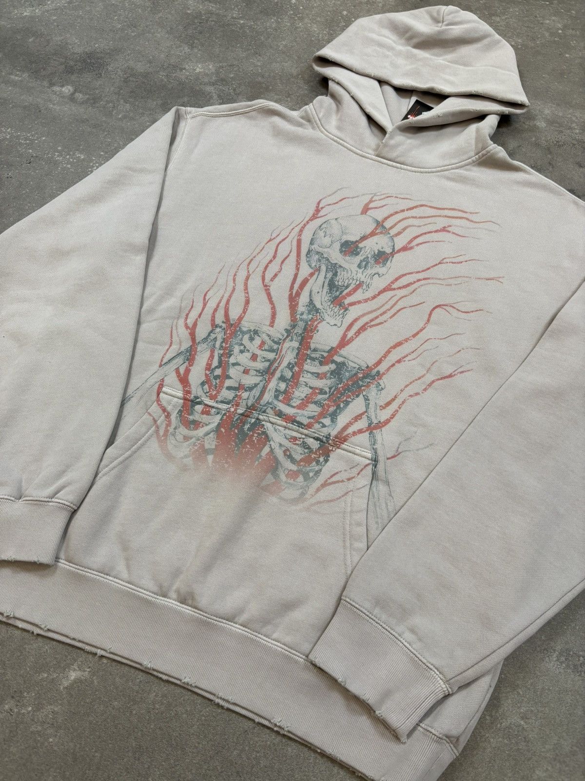 Other Warman Skeleton in Pain Graphic Hoodie, White Size US L / EU 52-54 / 3 - 4 Thumbnail