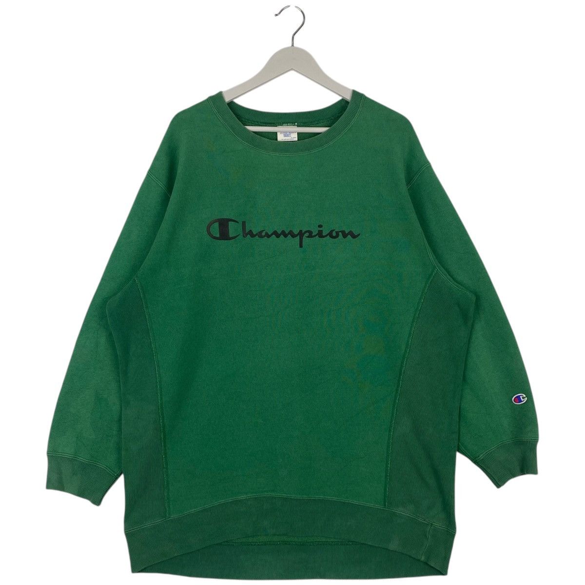 Designer × Vintage Vintage Champion Small Logo Embroidered Sweatshirt Crewneck Size S / US 4 / IT 40 - 1 Thumbnail