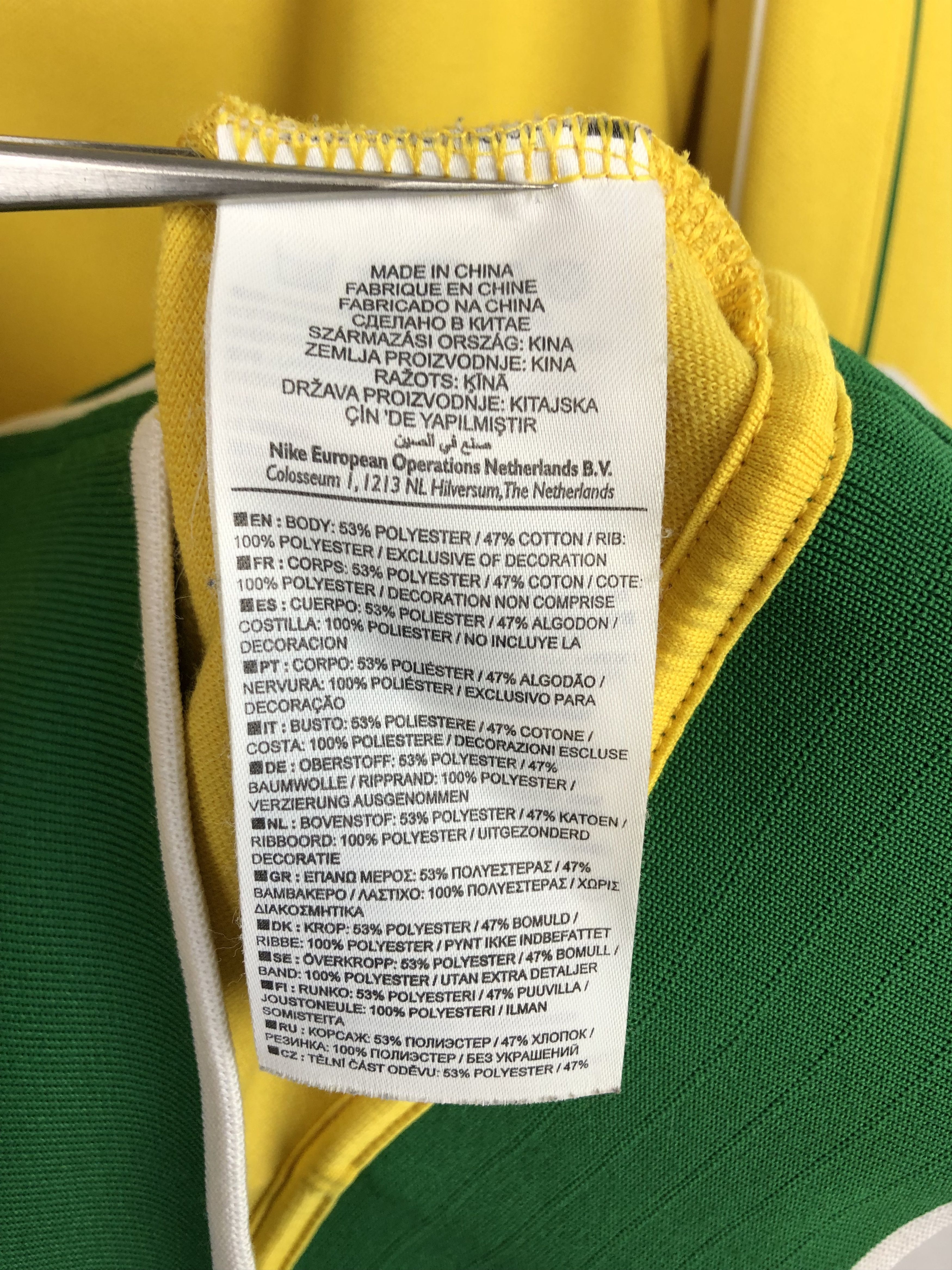 Nike Nike Brazil Football Jacket Yellow Soccer Track Top Zip Size US L / EU 52-54 / 3 - 6 Thumbnail