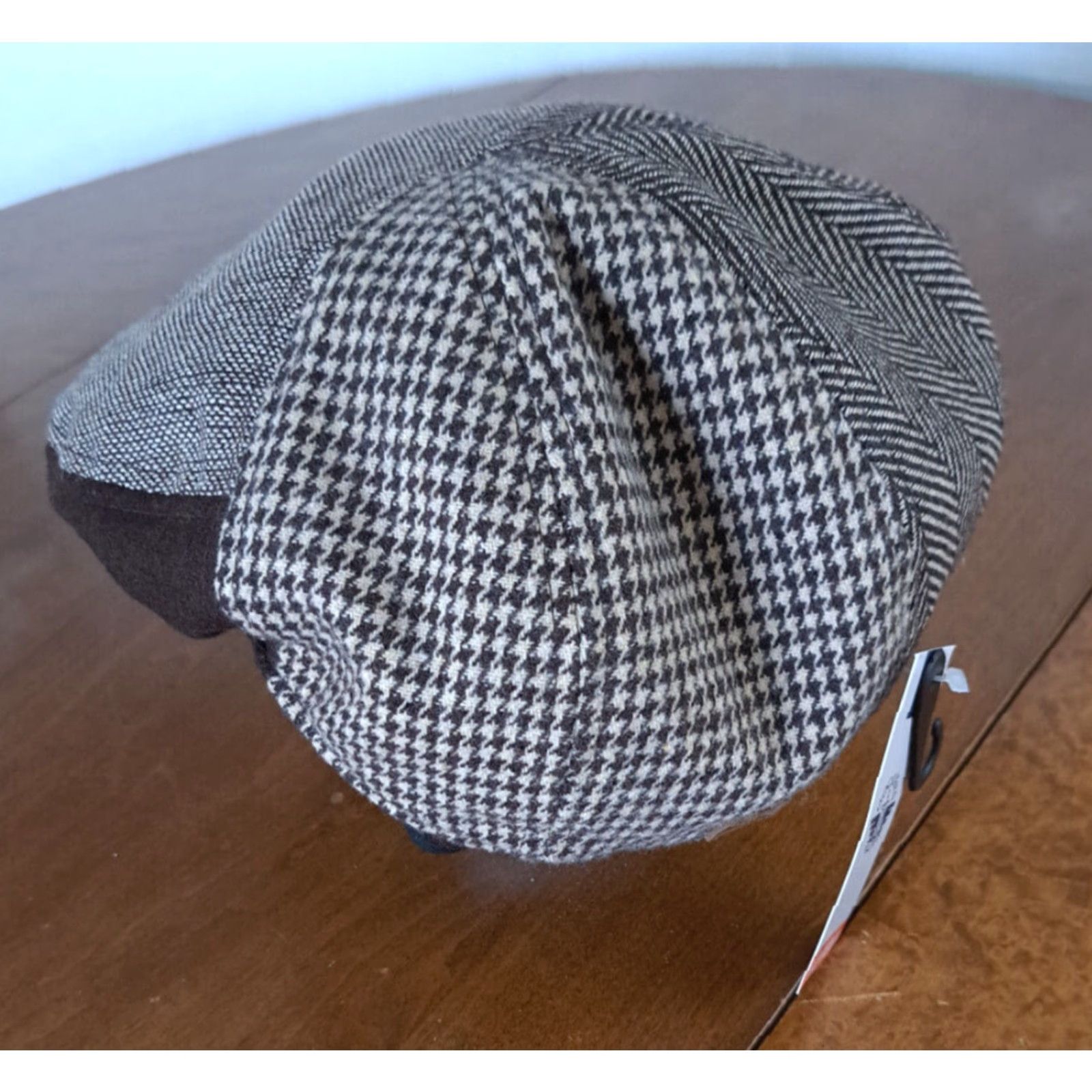 Dockers NWT Dockers Patchwork Newsboy-Cabbie Hat with Ear Flaps Hounds Tooth Brown M Men Baseball Cap Casual Size ONE SIZE - 3 Thumbnail