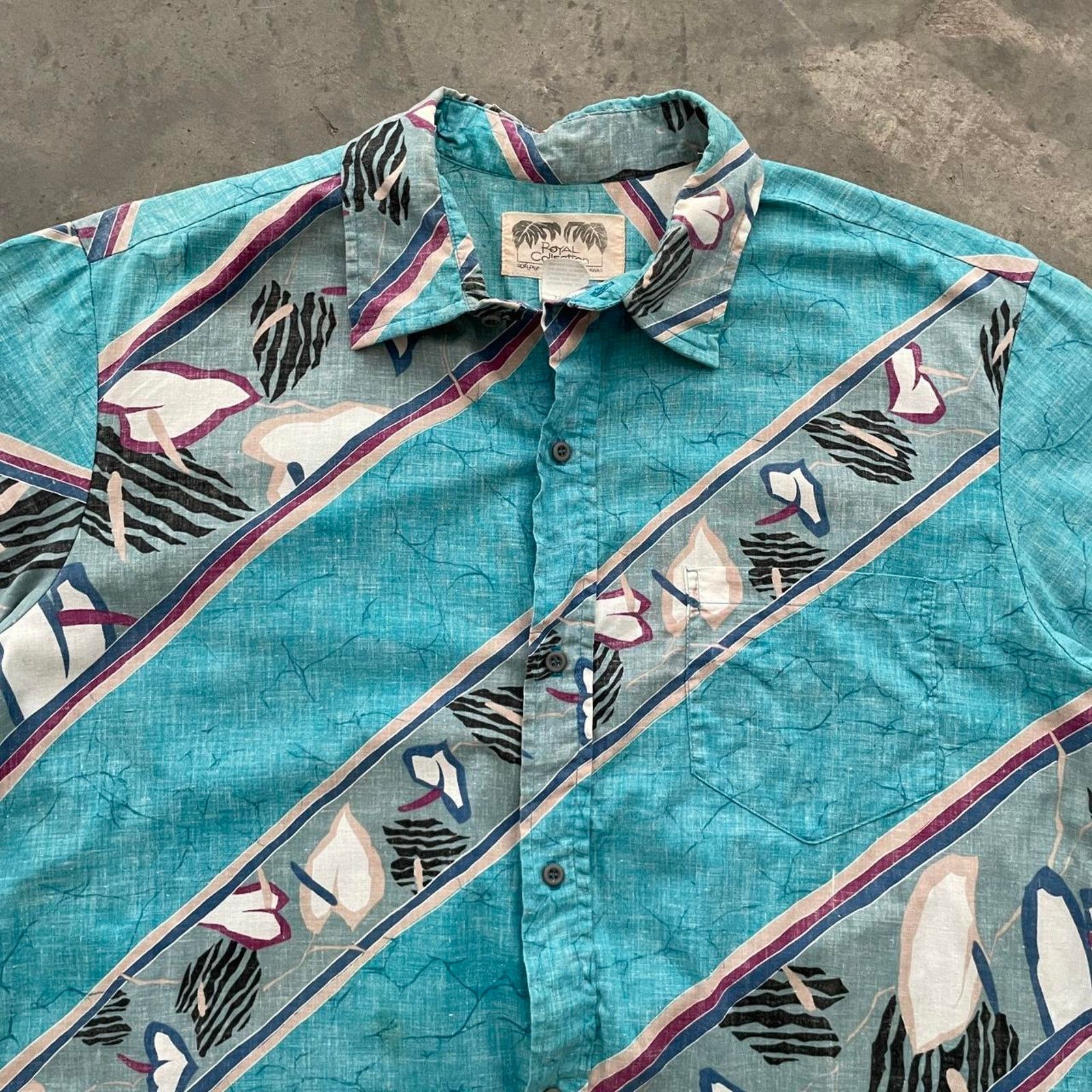 Vintage Vintage Royal Collection Light Blue Hawaiian Shirt Size US XL / EU 56 / 4 - 2 Thumbnail