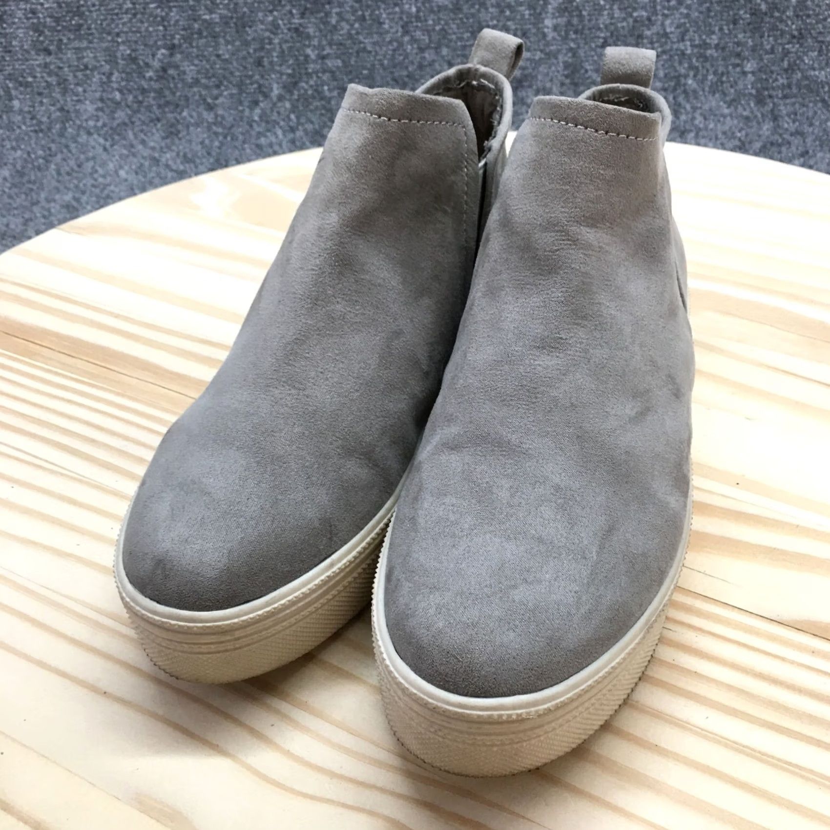 Dolce Vita Dolce Vita Ankle Boots Women 6 Gray Tate Round Toe High Top Slip On Casual Suede Shoes Size M / US 6-8 / IT 42-44 - 4 Thumbnail