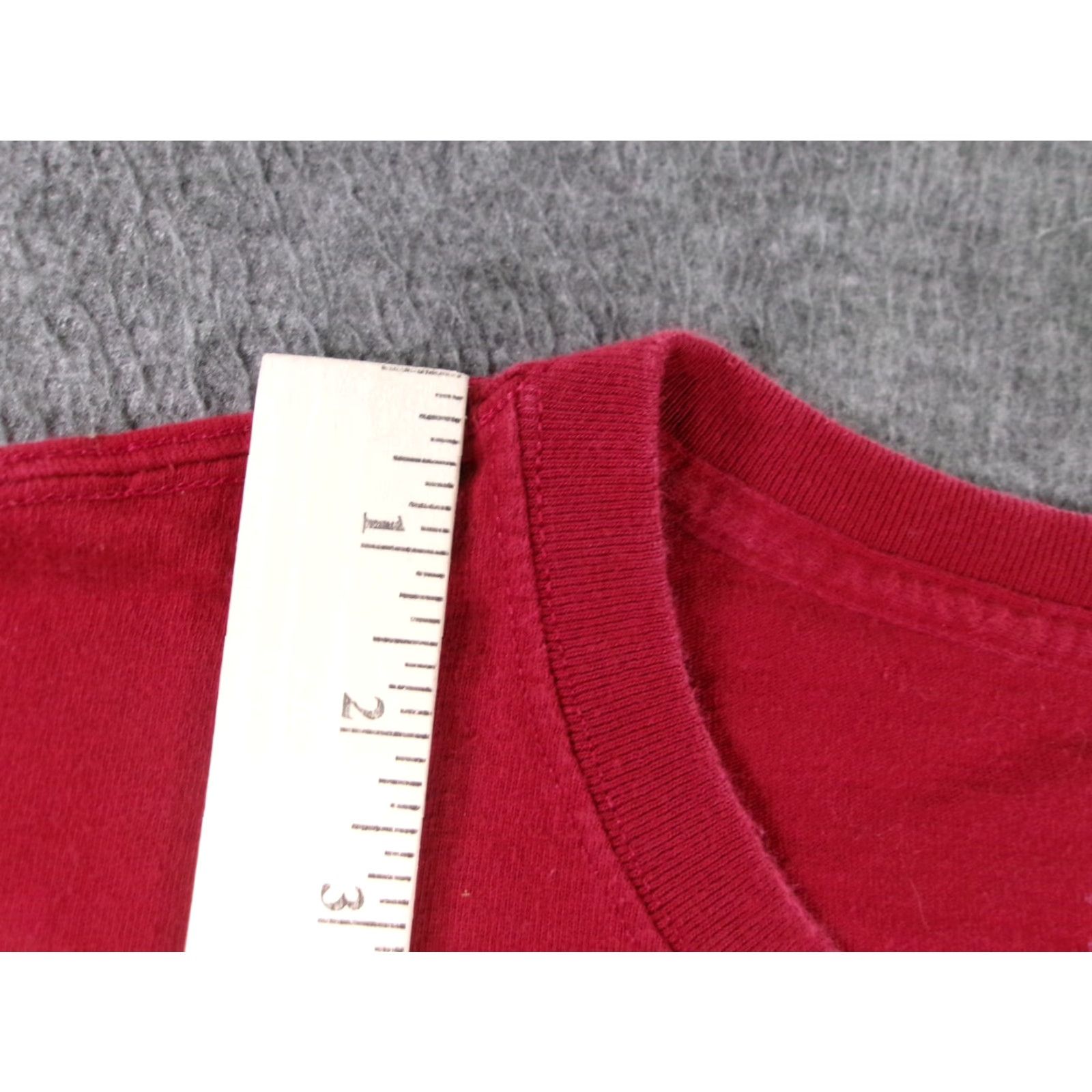 Jerzees JERZEES T-Shirt Men 2XL Red Long Sleeve Heavyweight Crew Neck Cotton Basic Everyday Shirt Mens 90s Classic Outdoors Size US XXL / EU 58 / 5 - 4 Thumbnail