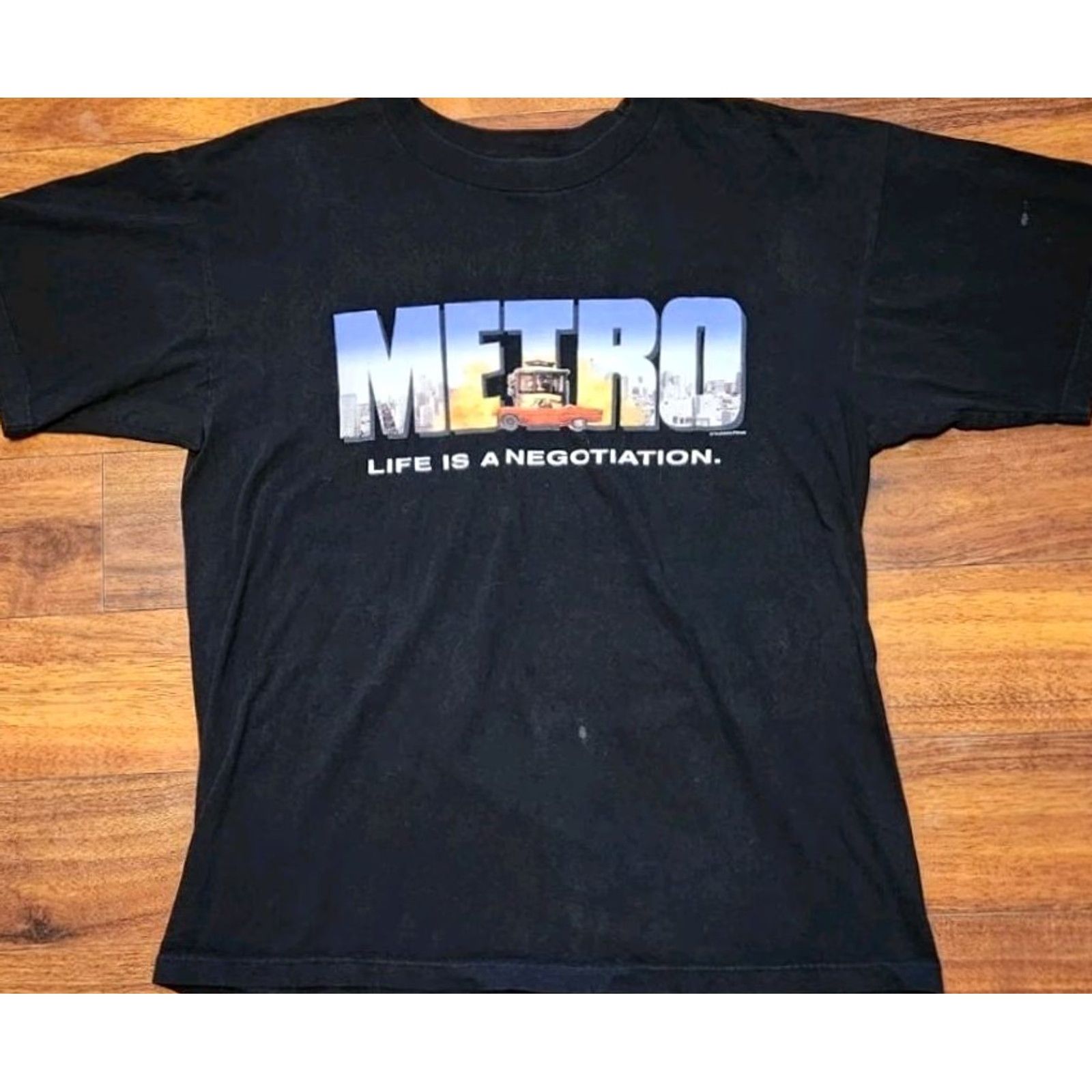 Vintage VINTAGE METRO T-Shirt Men’s XL Black Eddie Murphy 90s Touchstone Pictures Graphic Print Logo Retro Nerd Cosplay City Pop Culture Mens Size US XL / EU 56 / 4 - 6 Thumbnail