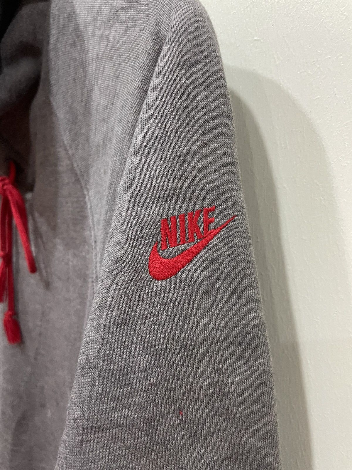 Nike Vintage Nike blue tag sweater with hoodies Size US S / EU 44-46 / 1 - 3 Thumbnail
