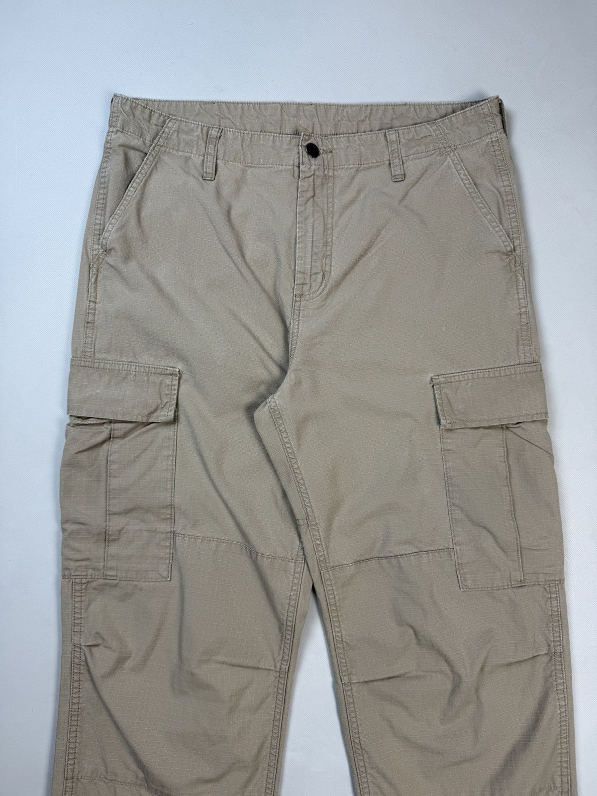 Carhartt Carhartt WIP Men’s Regular Distressed Cargo Pants Trousers Size US 34 / EU 50 - 14 Thumbnail