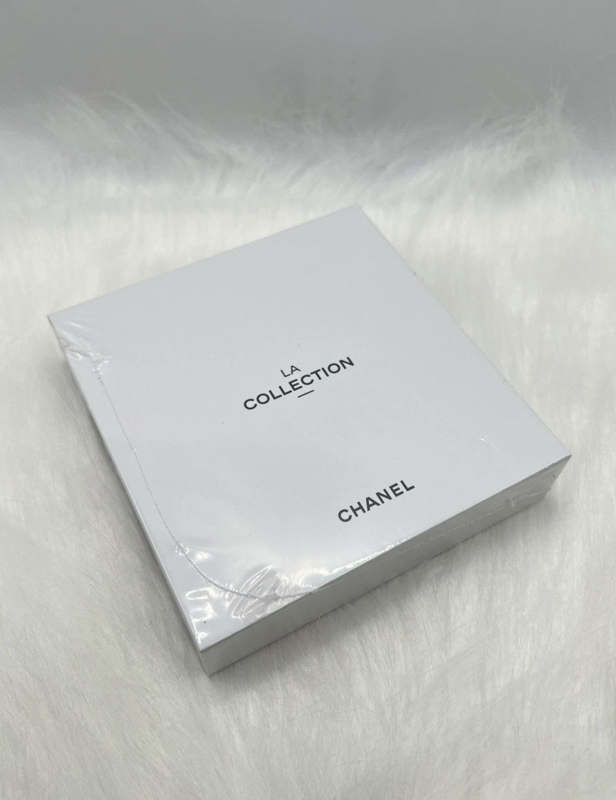 Chanel CHANEL BEAUTE La Collection 2-Pc Pad lock & Key Novelty GWP Size ONE SIZE - 9 Thumbnail