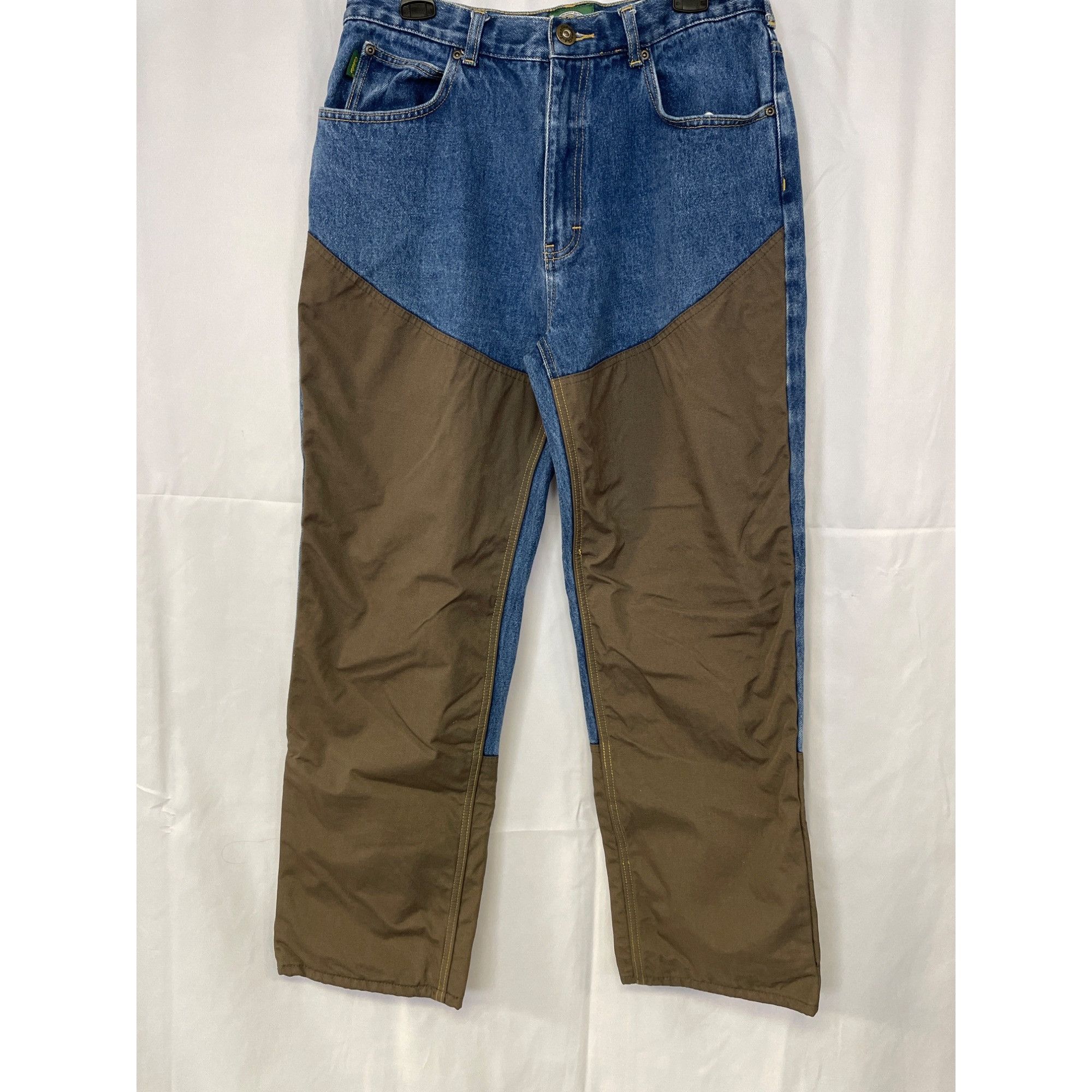 Other Cabelas Outdoor Gear Men's 2 tone Jeans Blue/Brown Loose fit Size US 34 / EU 50 - 1 Thumbnail