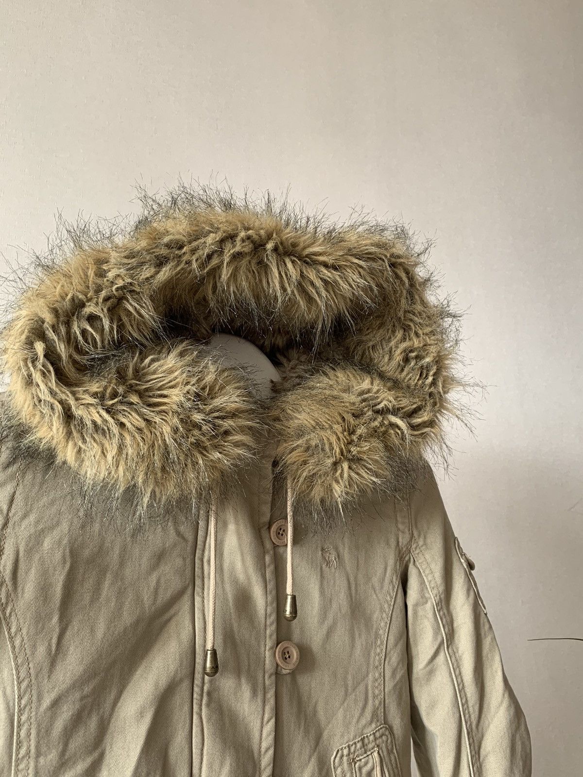 Abercrombie Fitch wmns Y2K faux fur jacket LGB Goa styled