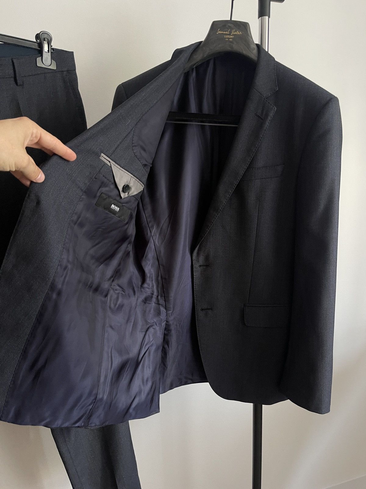 Hugo Boss Hugo boss mens classic suit blazer + trousers 40R Size 40R - 5 Thumbnail