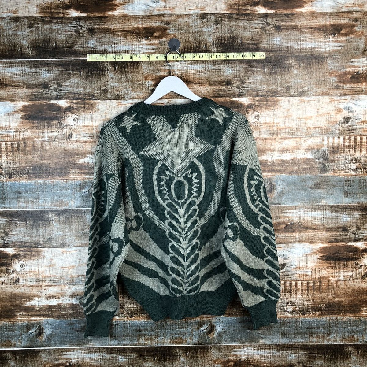 Vintage D Weekend Swinger Green art vintage Knitwear #A1250 Size US M / EU 48-50 / 2 - 14 Thumbnail