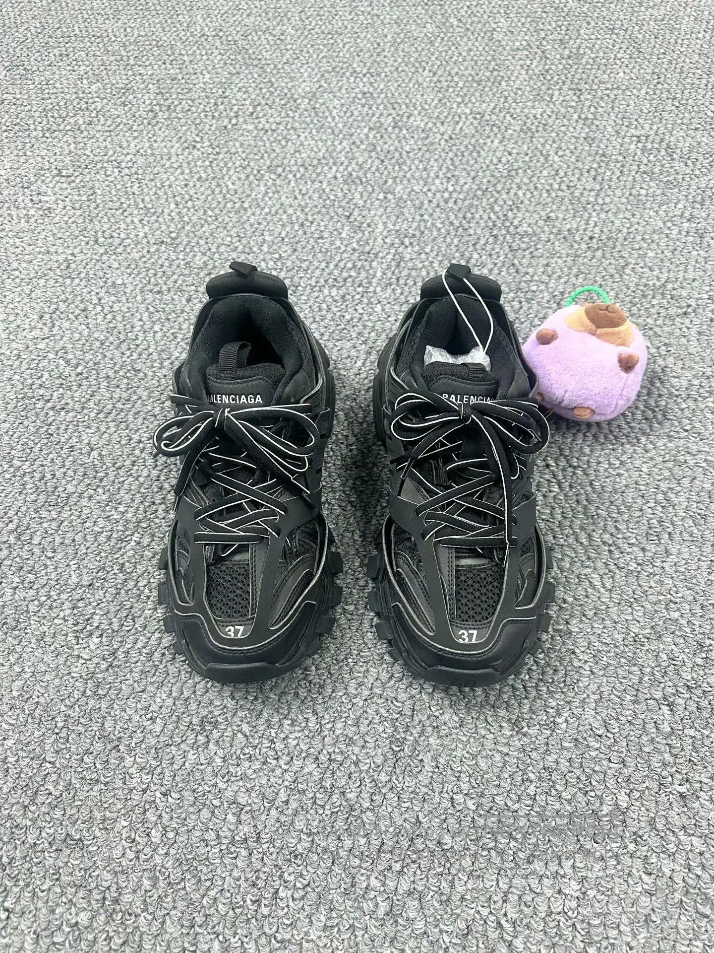 Balenciaga Balenciaga Black Track Dad Shoes| Size US 5 / EU 37 - 2 Thumbnail