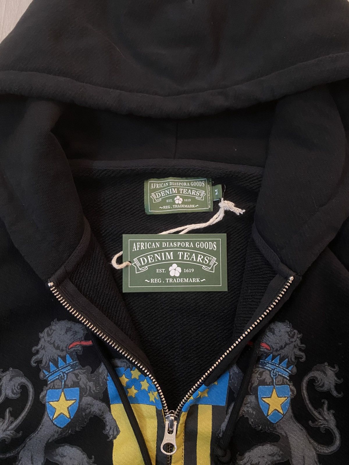 DENIM TEARS DENIM TEARS Coat of Arms Zip SS25 Size US M / EU 48-50 / 2 - 4 Thumbnail