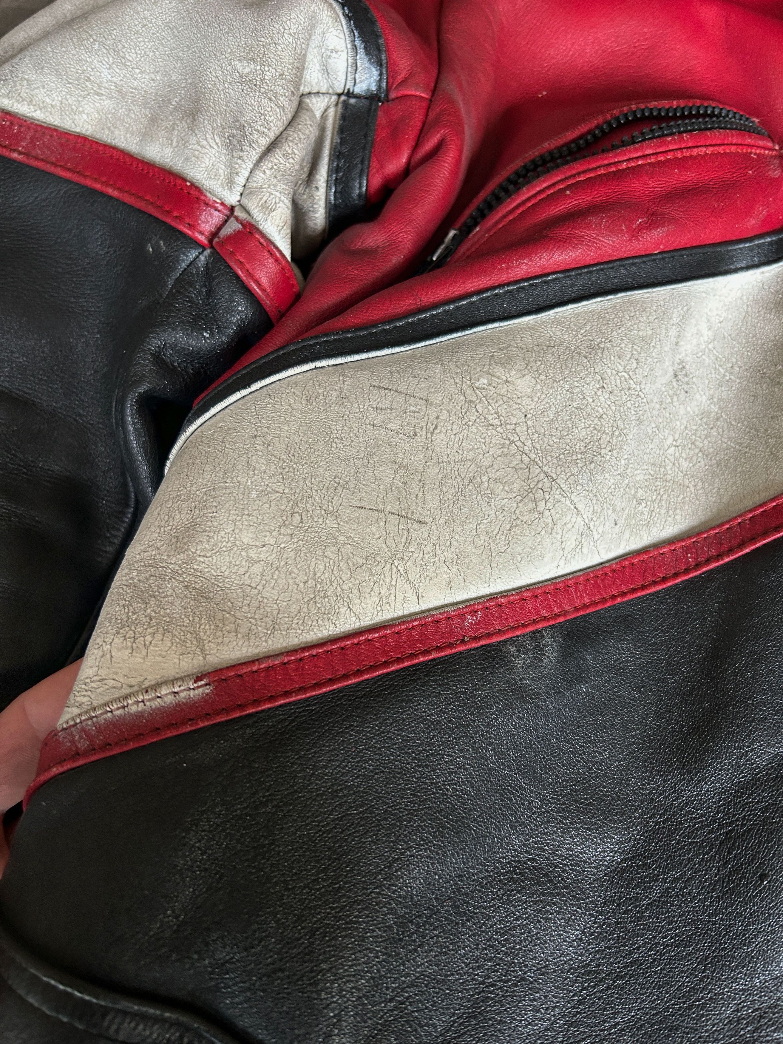 Vintage Vintage Red Black Leather Motorcycle Racing Jacket Biker Size US M / EU 48-50 / 2 - 16 Thumbnail