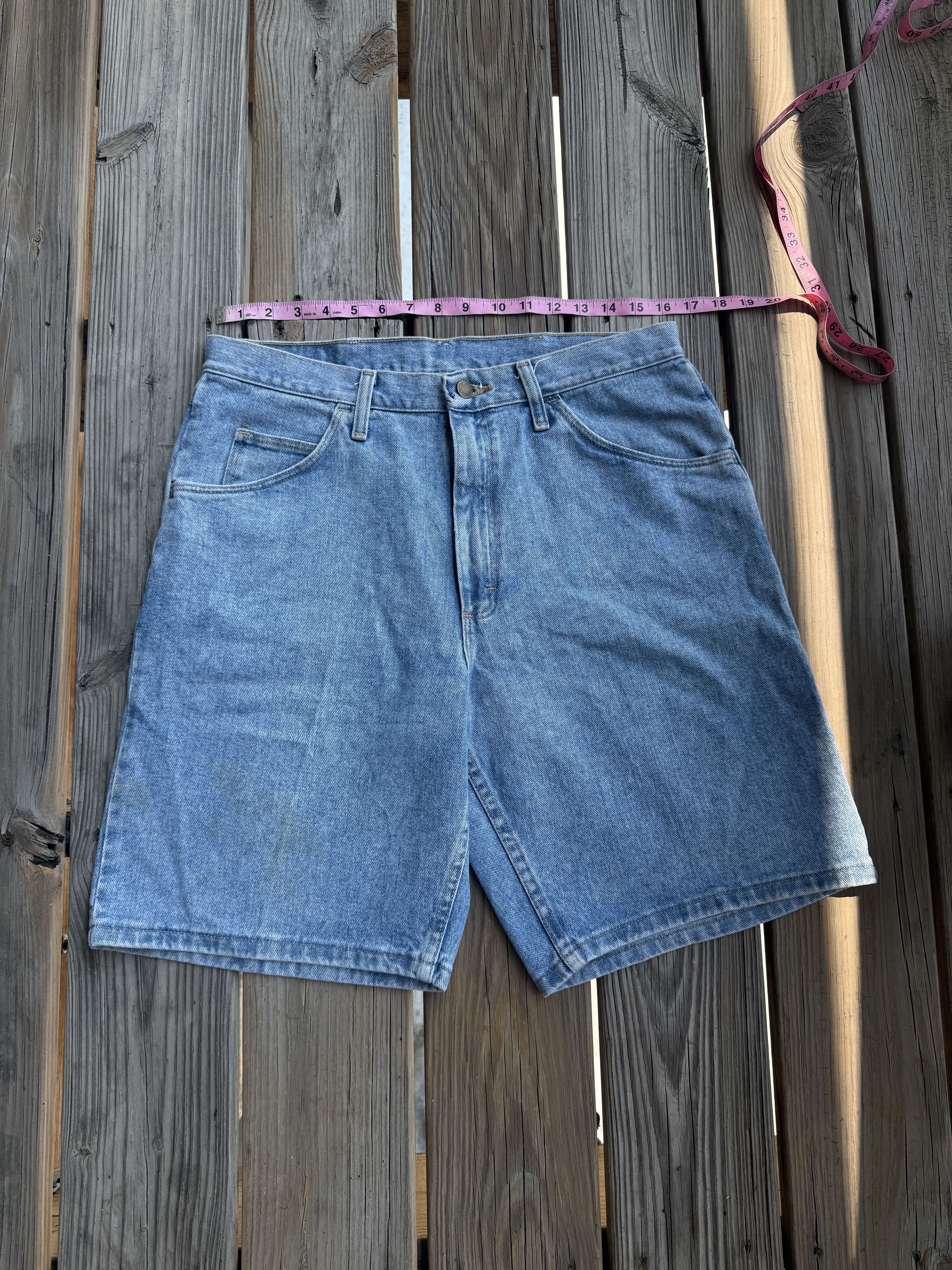 Wrangler Vintage Wrangler Shorts Size US 34 / EU 50 - 1 Thumbnail